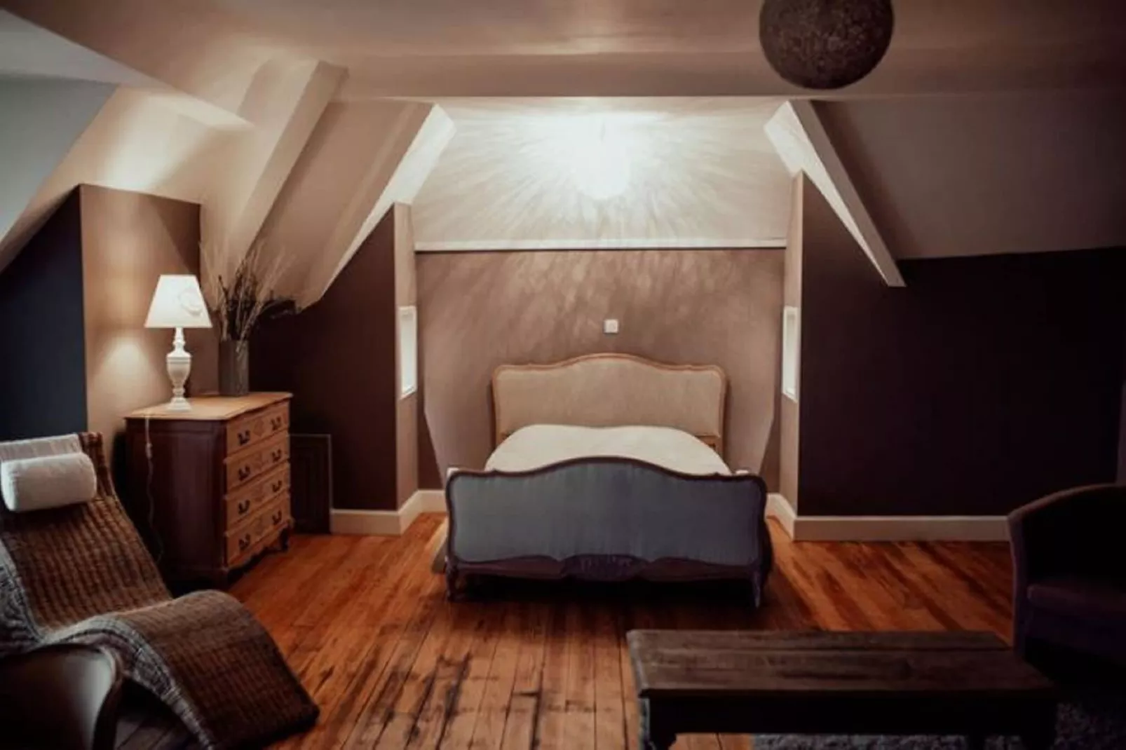 Le Chateau de Balmoral - 22 pers-Bedroom