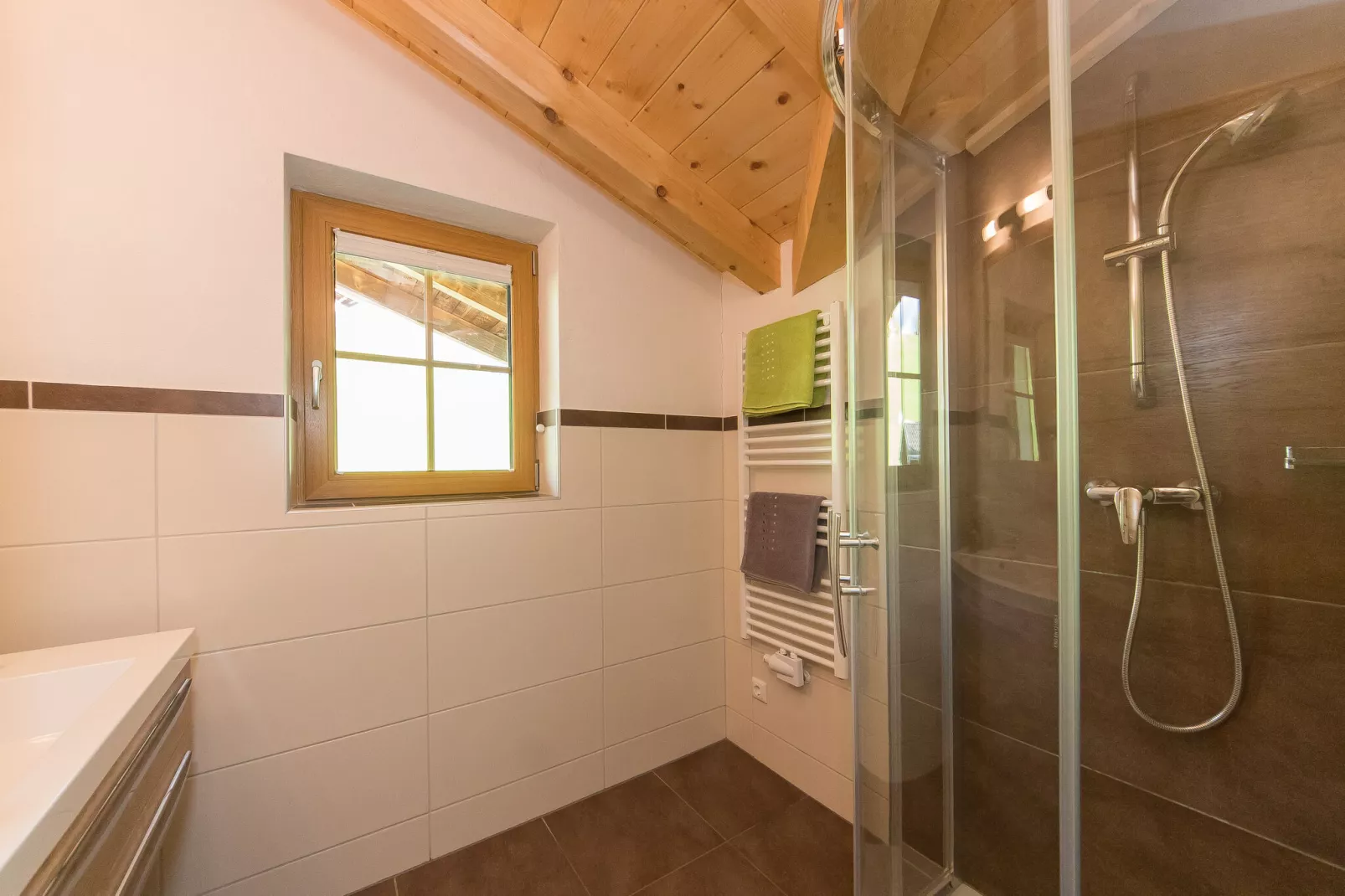 Landhaus Oberaigen-Bathroom