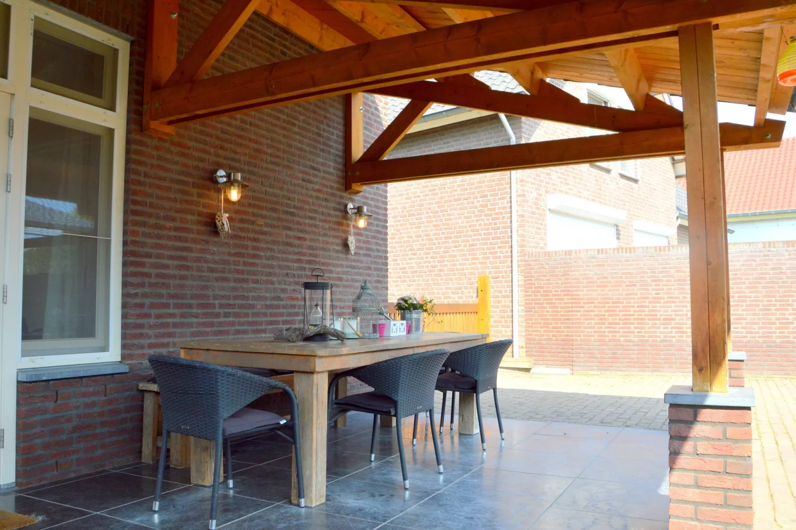 Oppe Winckel - De Biemösj-Balcon-terrasse