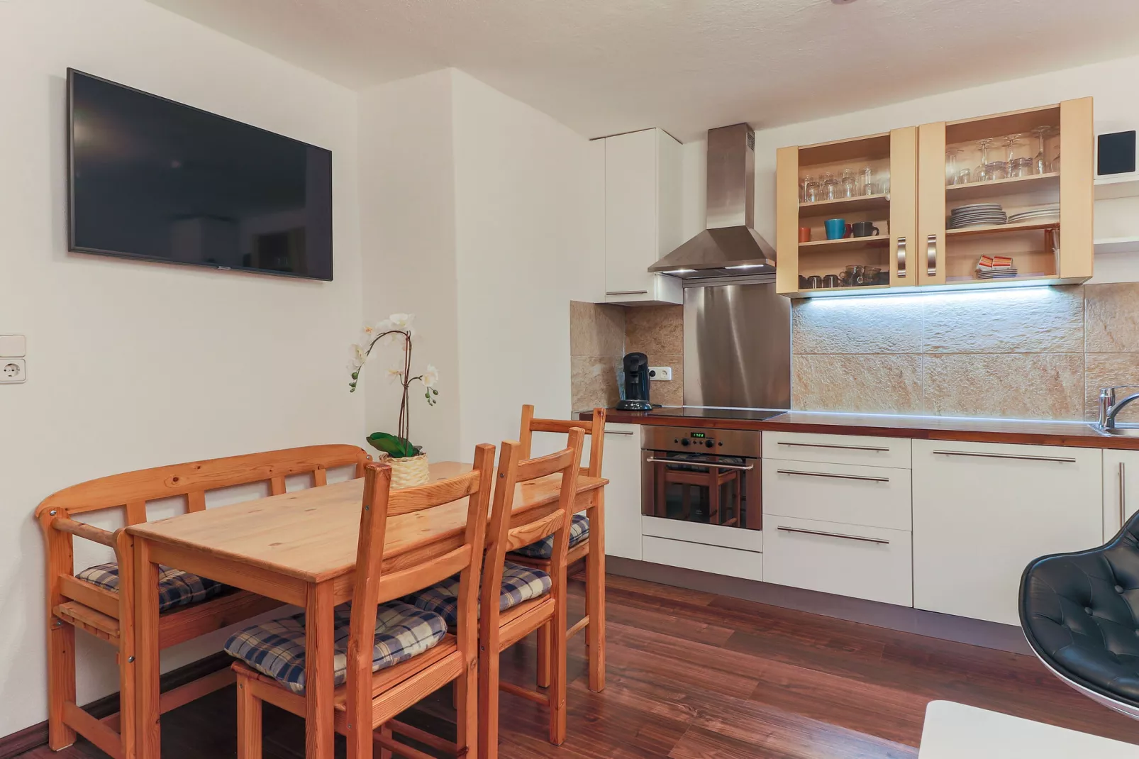 Apartment Steiner 1-Dining room