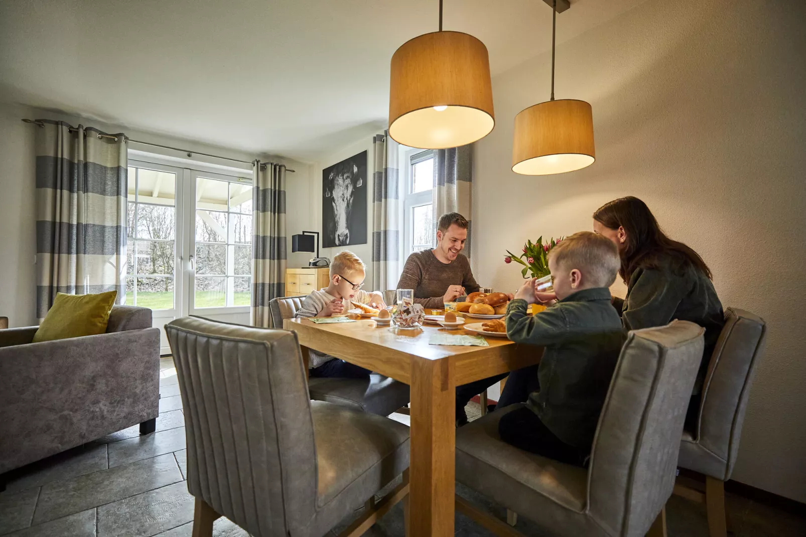 Buitenhof De Leistert 1-Dining room