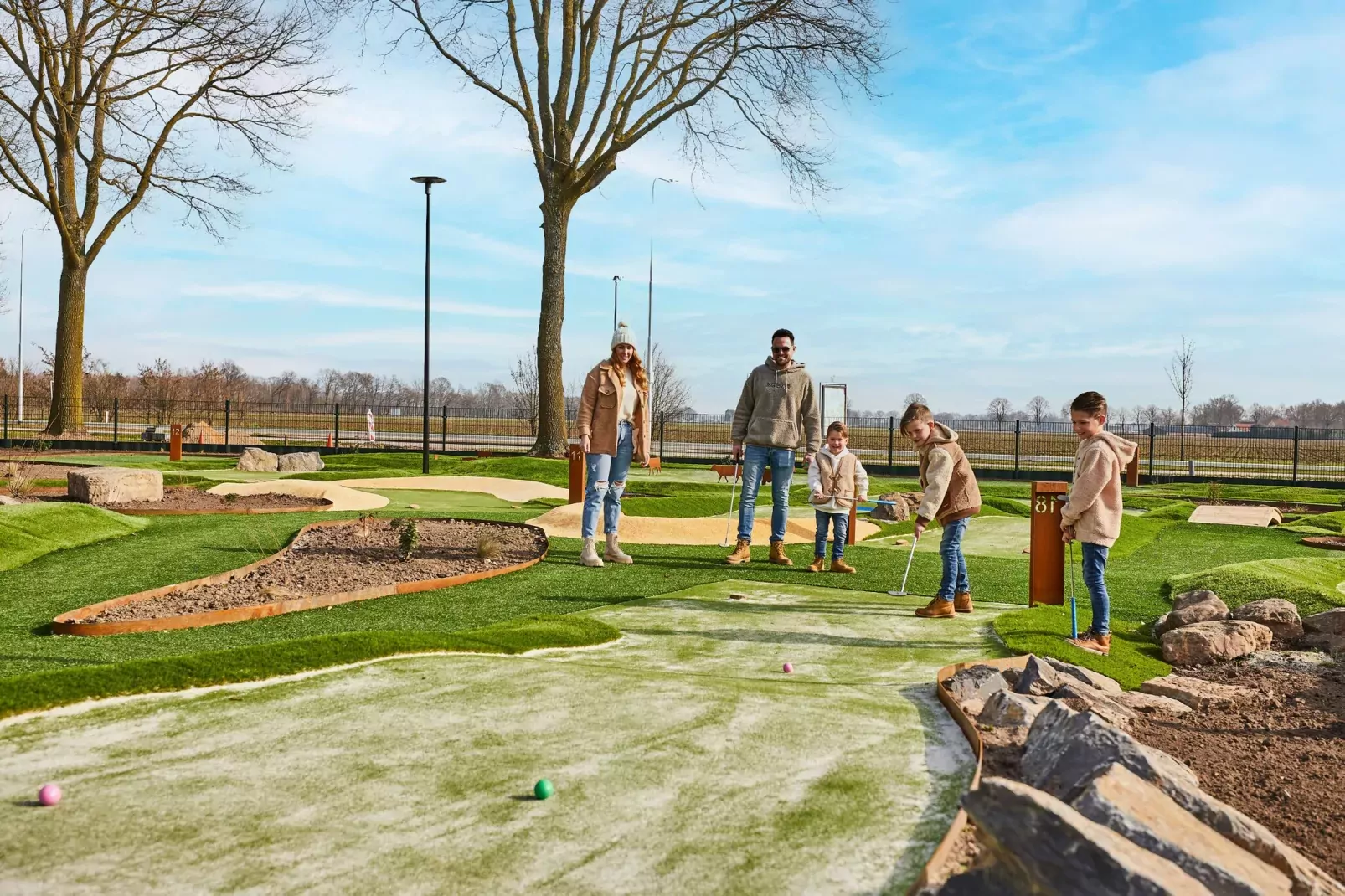 Buitenhof De Leistert 17-Park facilities