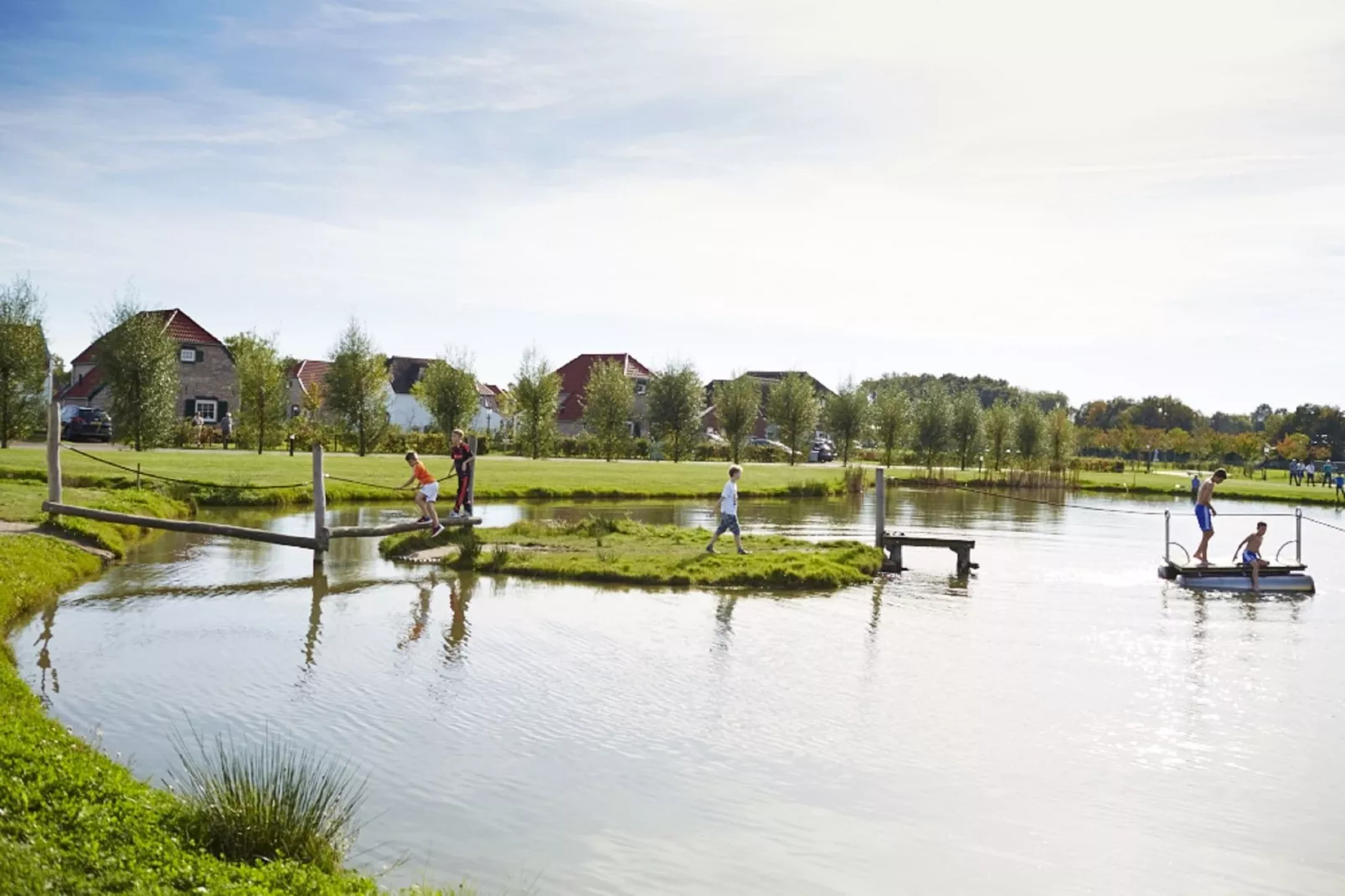 Buitenhof De Leistert 32-Park facilities