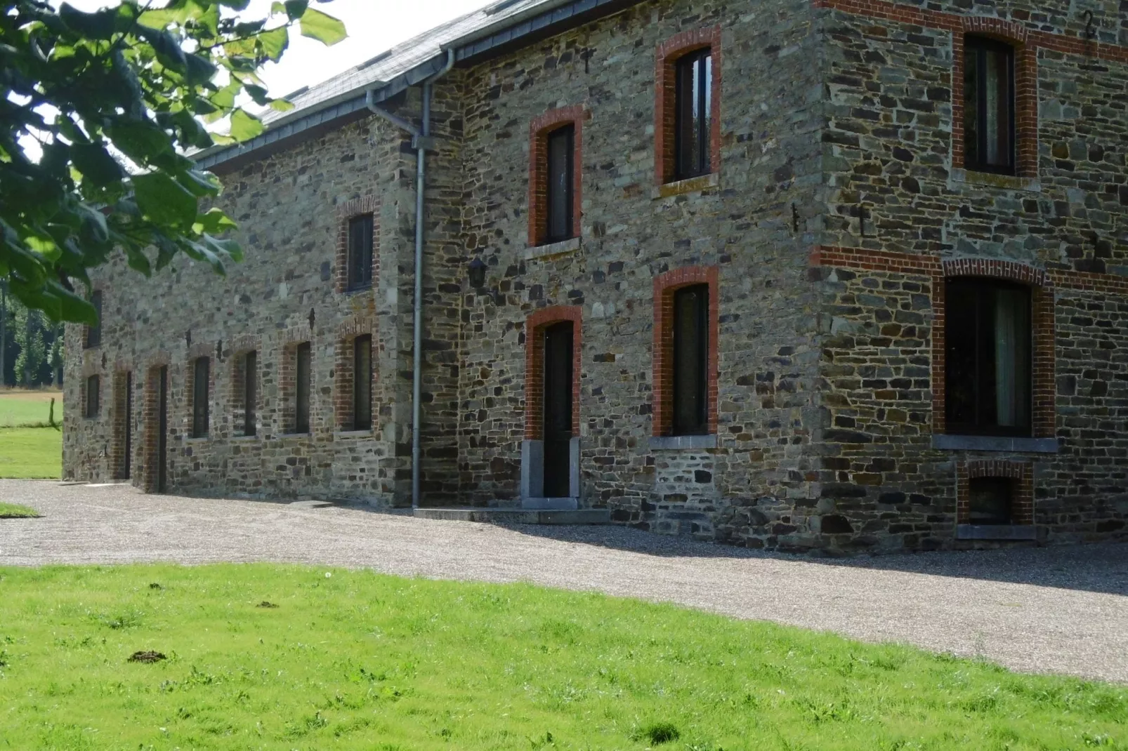 Fermette de Lamerlé 8 Personnes-Exterior summer