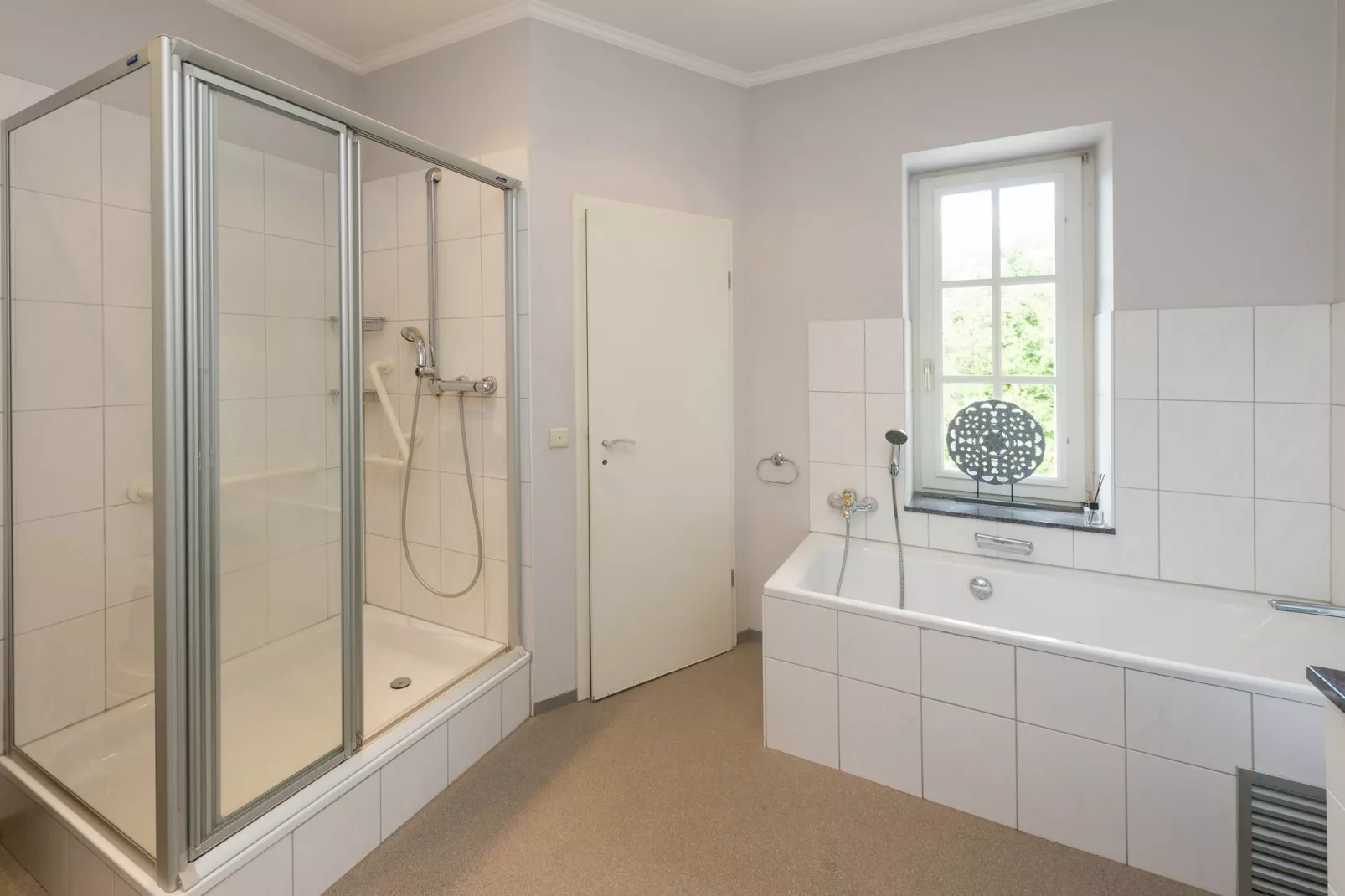 Le Chateau de Balmoral - 34 pers-Bathroom