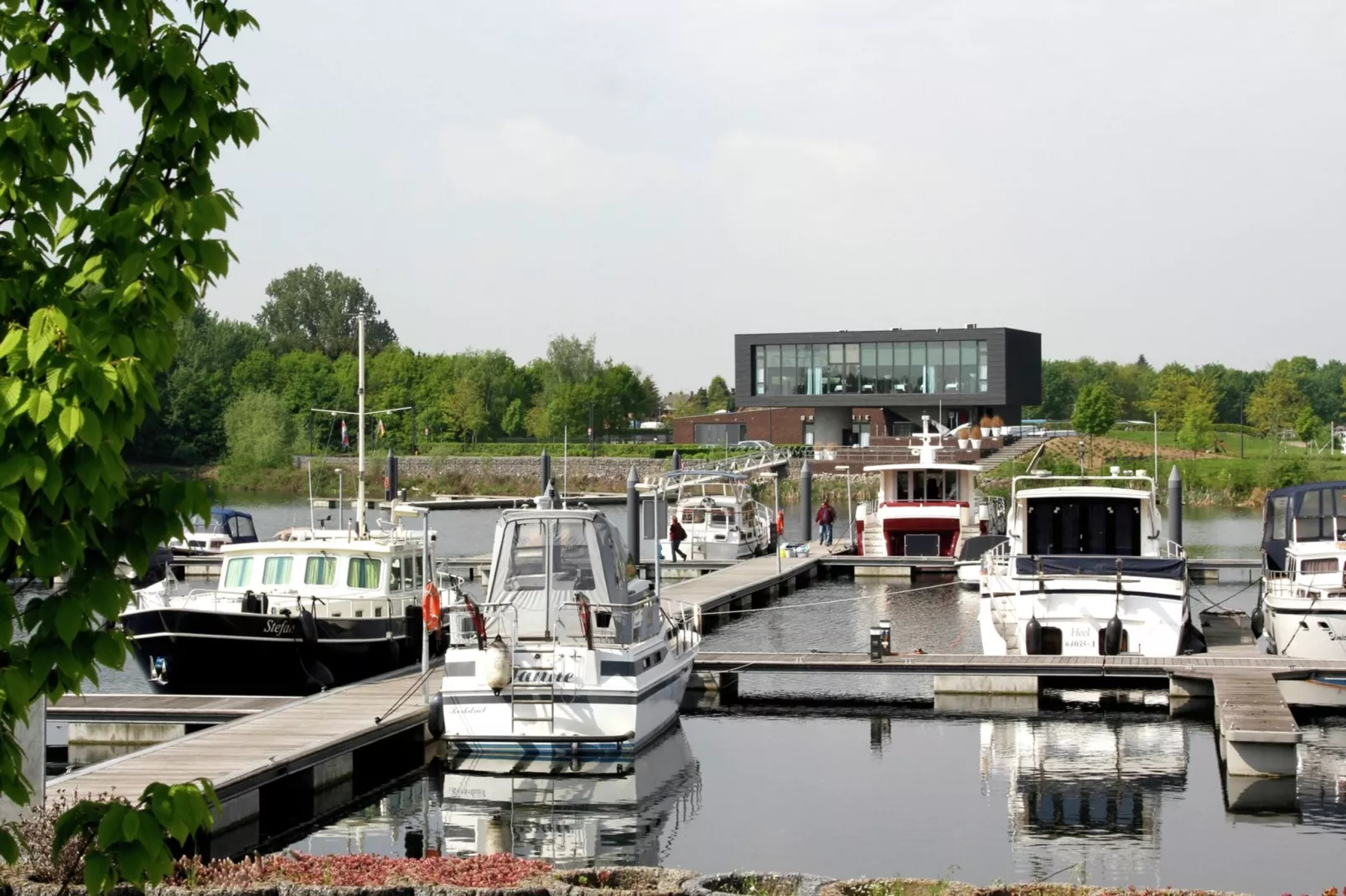 Maaspark Boschmolenplas - Vennenblik-Park facilities