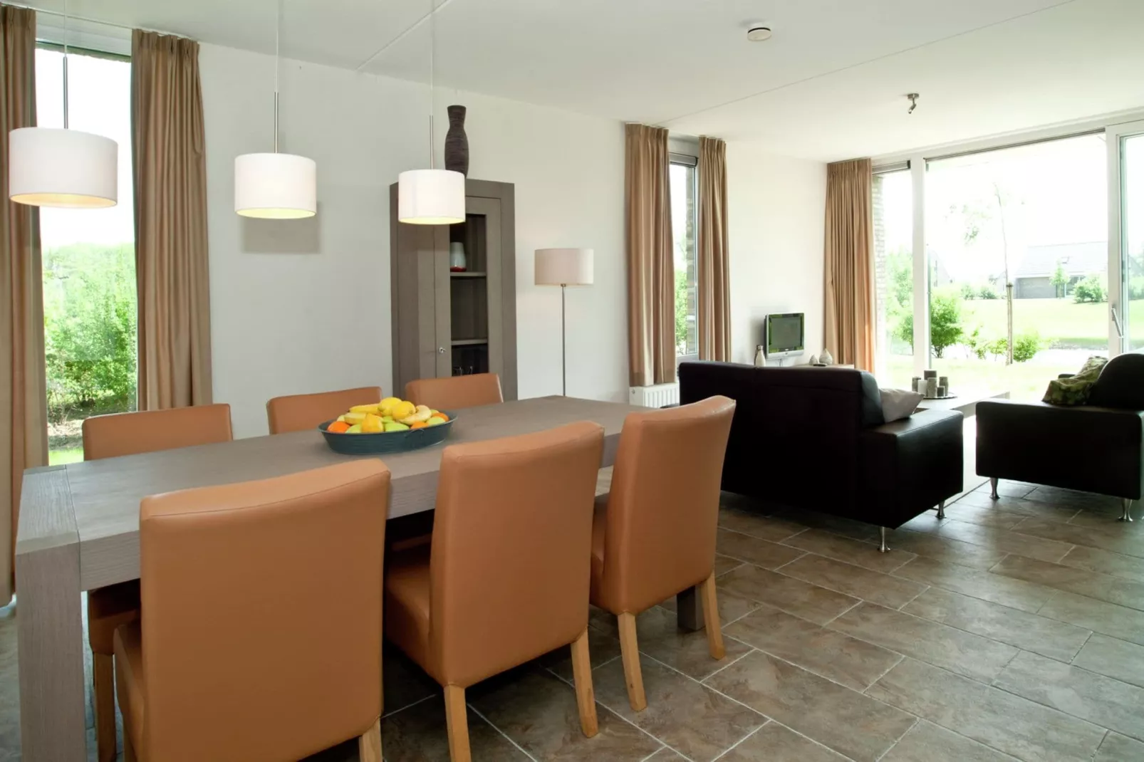 Maaspark Boschmolenplas - Tuinblik