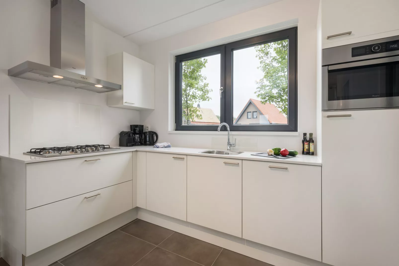 Waterstaete Ossenzijl 2-Kitchen