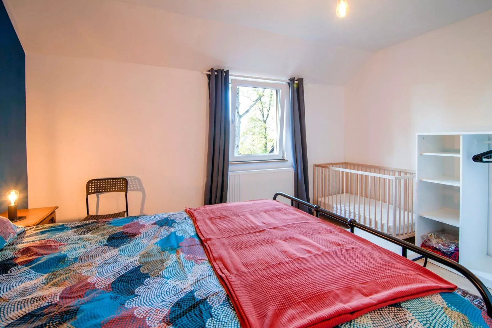 Chant d'Oiseau-Bedroom