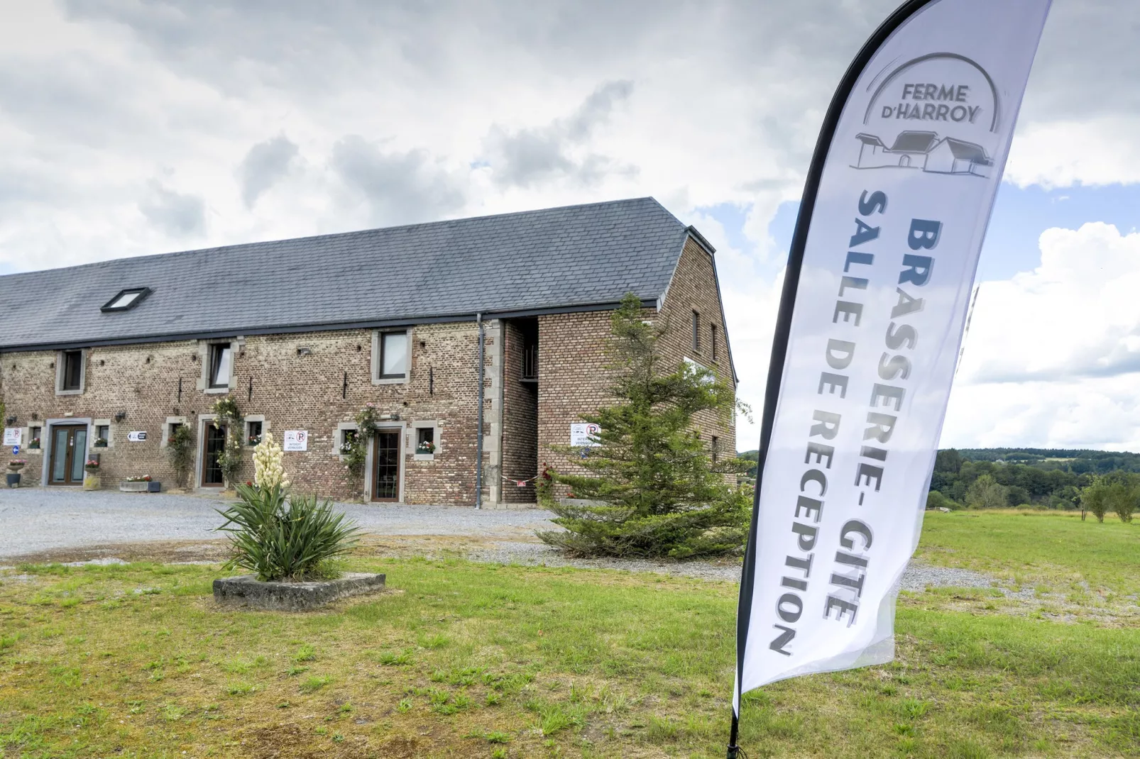 Ferme d'Harroy-Exterior in summer