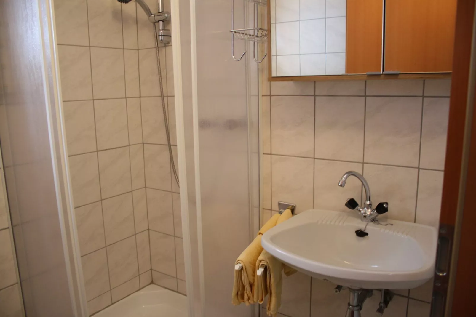 Schwab-Bathroom