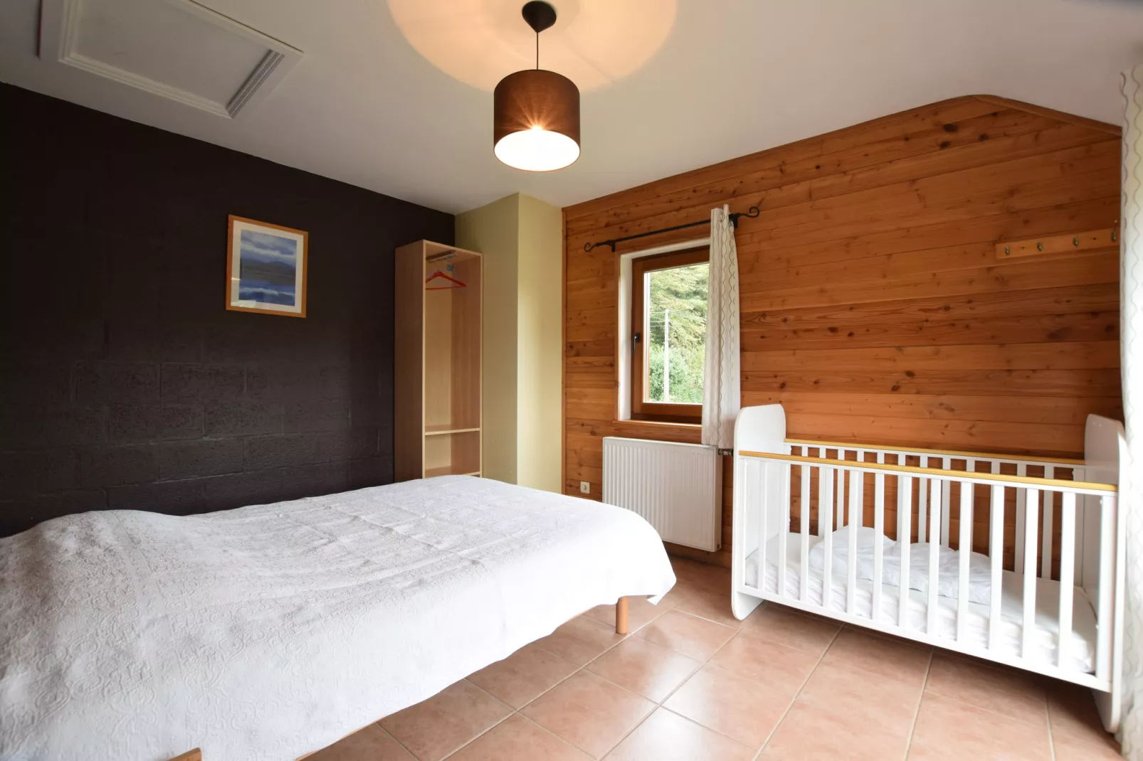 Les Mirettes-Bedroom