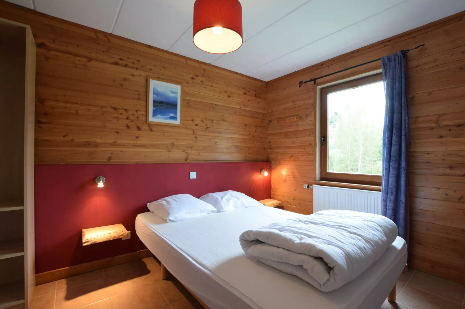 Les Mirettes-Bedroom
