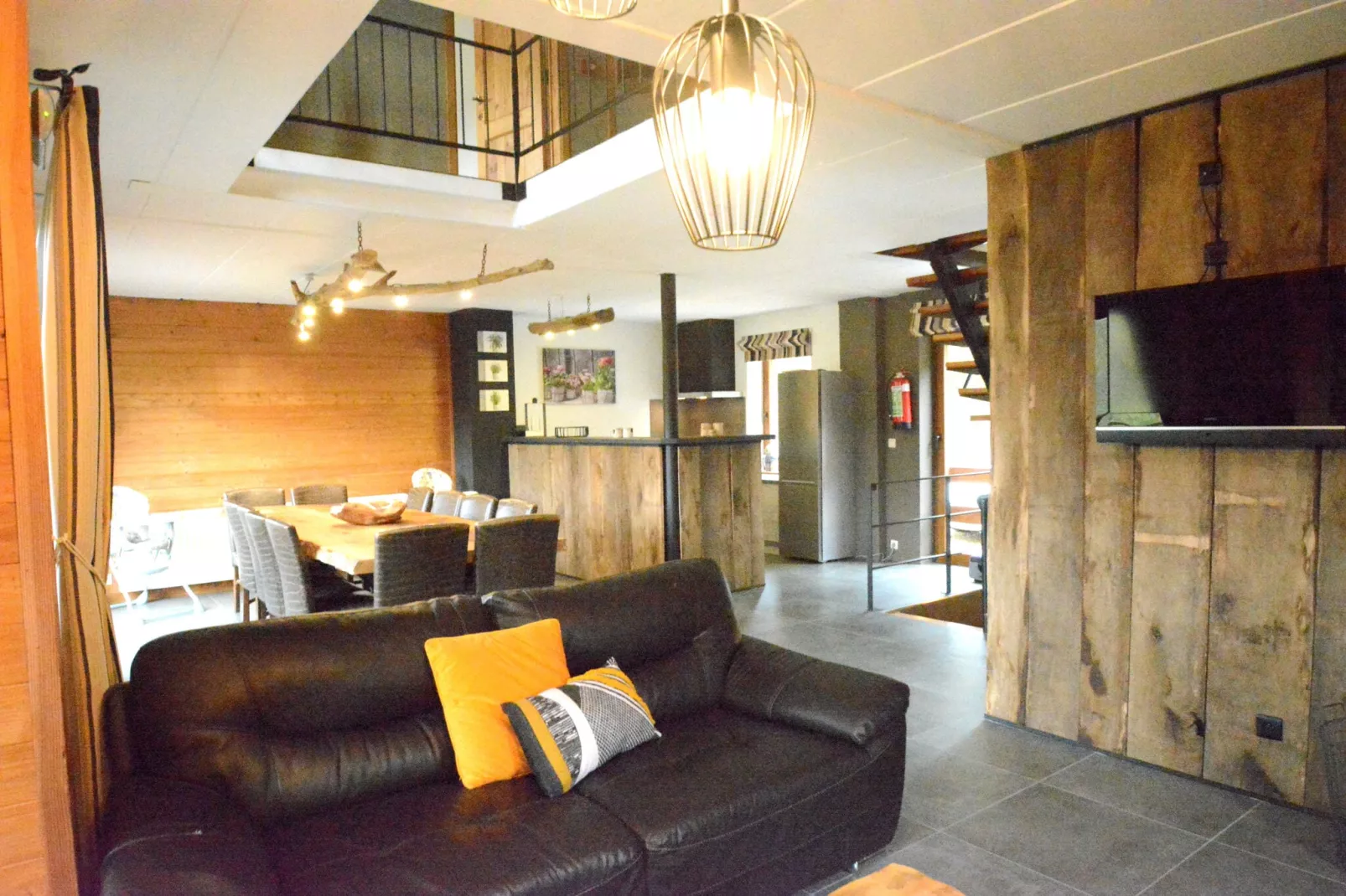Les Mirettes-Living room