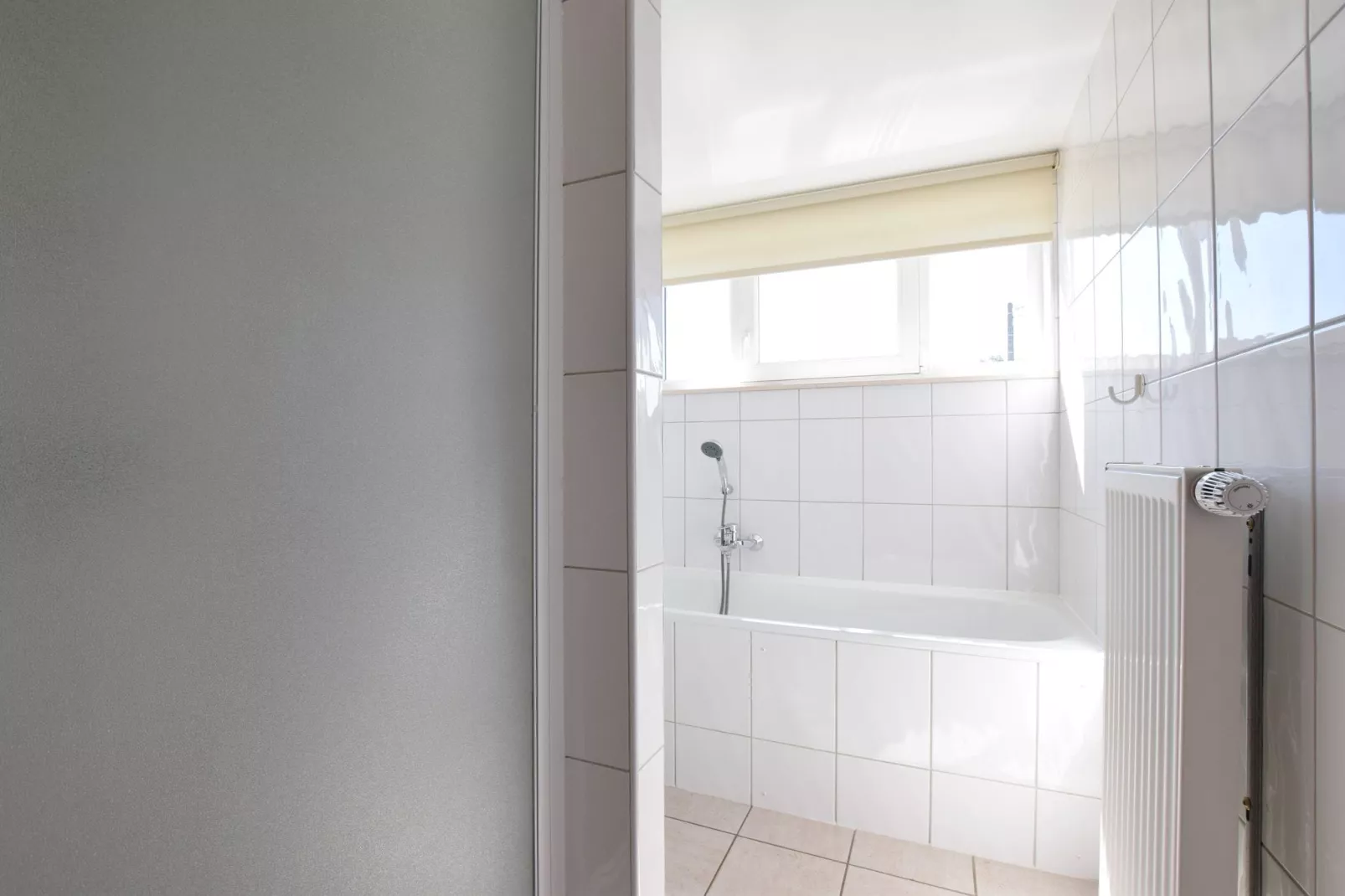 Les Bains 33 p-Bathroom