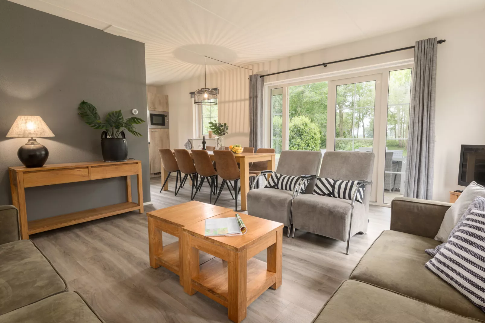 Villapark De Weerribben 3-Living room