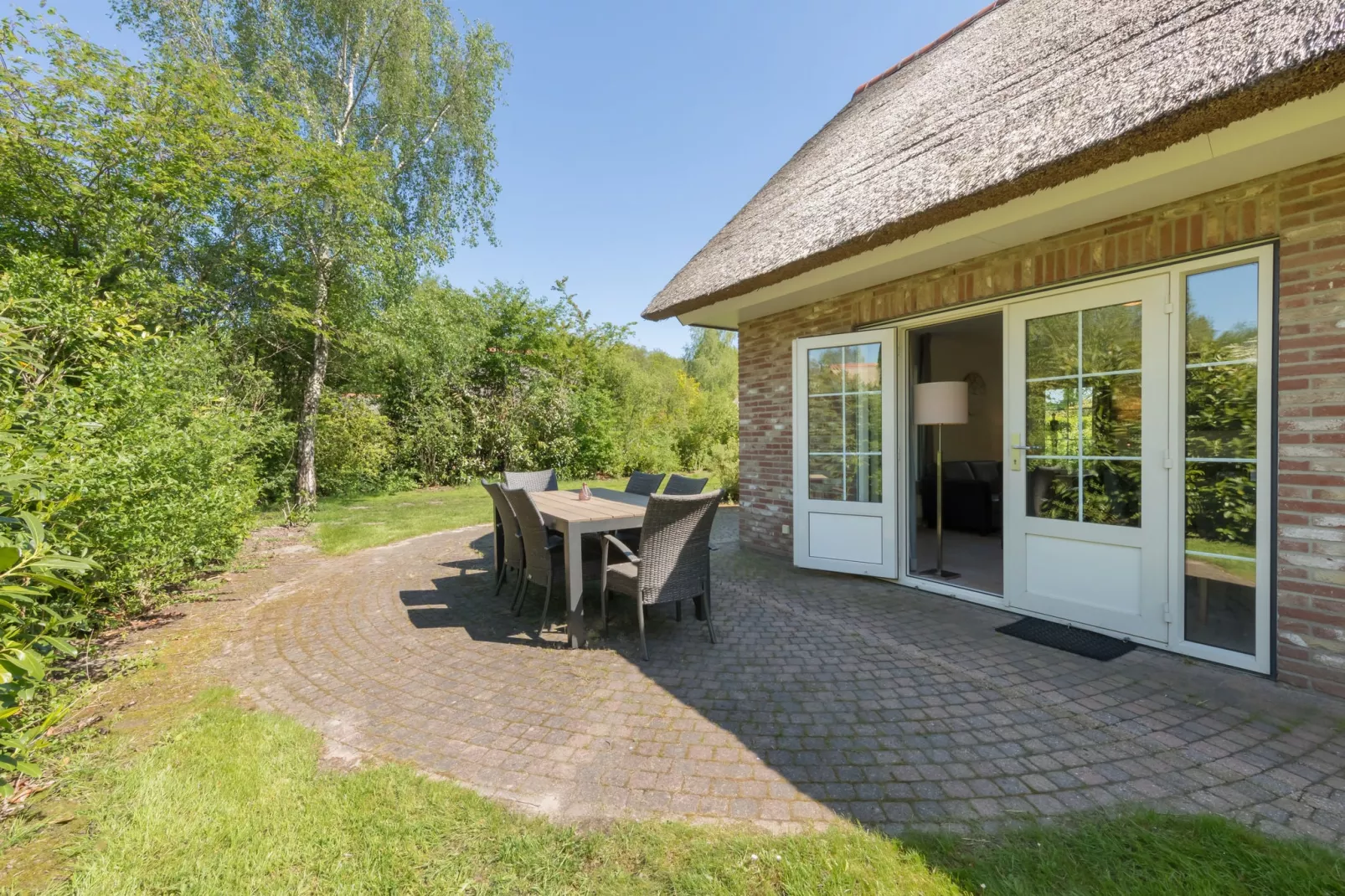 Villapark De Weerribben 3-Gardens summer