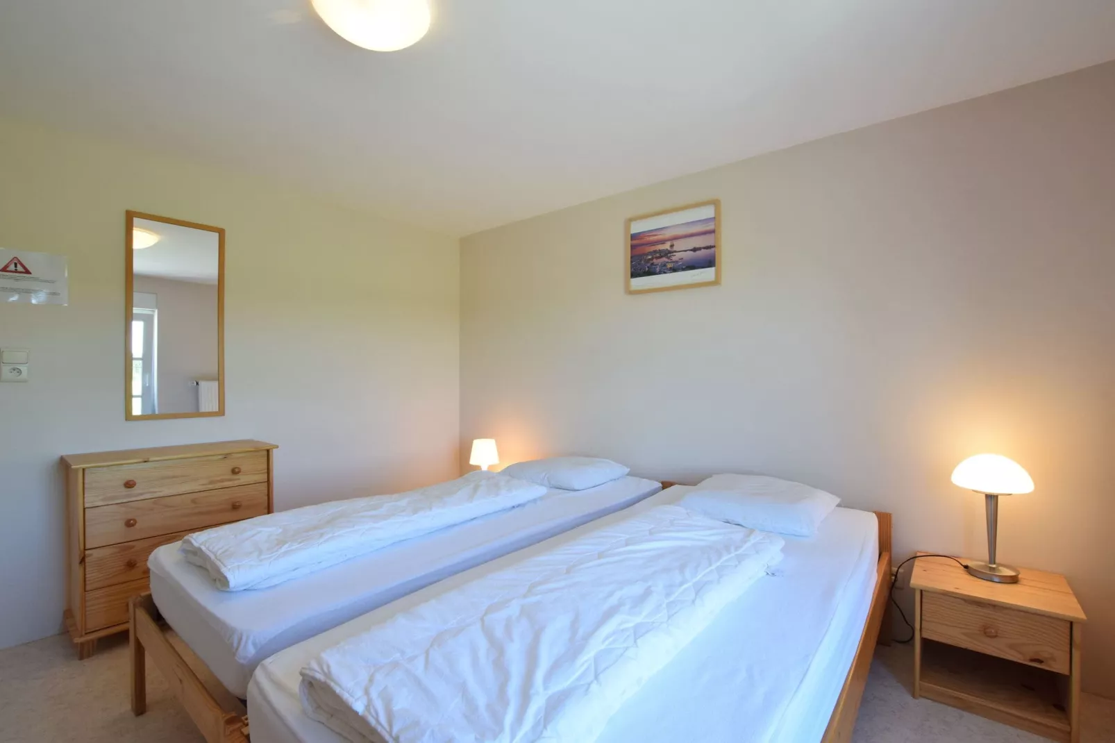 Les Bains 48 p-Bedroom