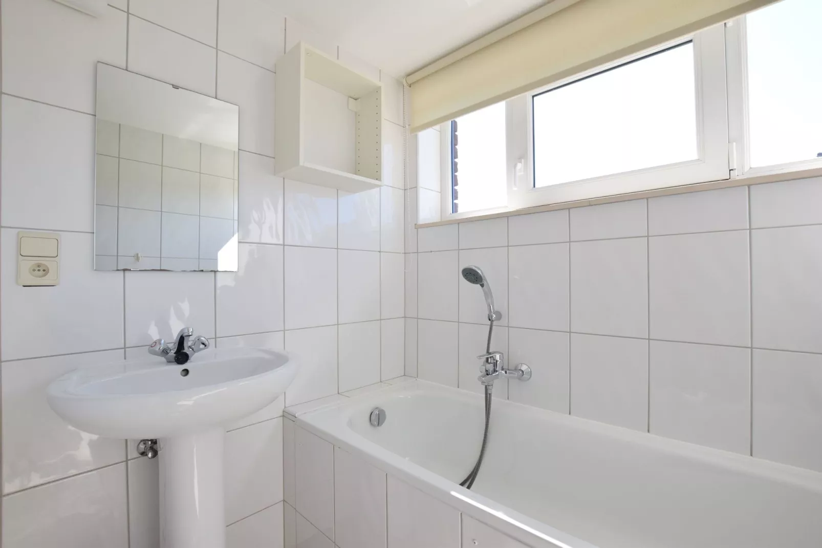 Les Bains 48 p-Bathroom