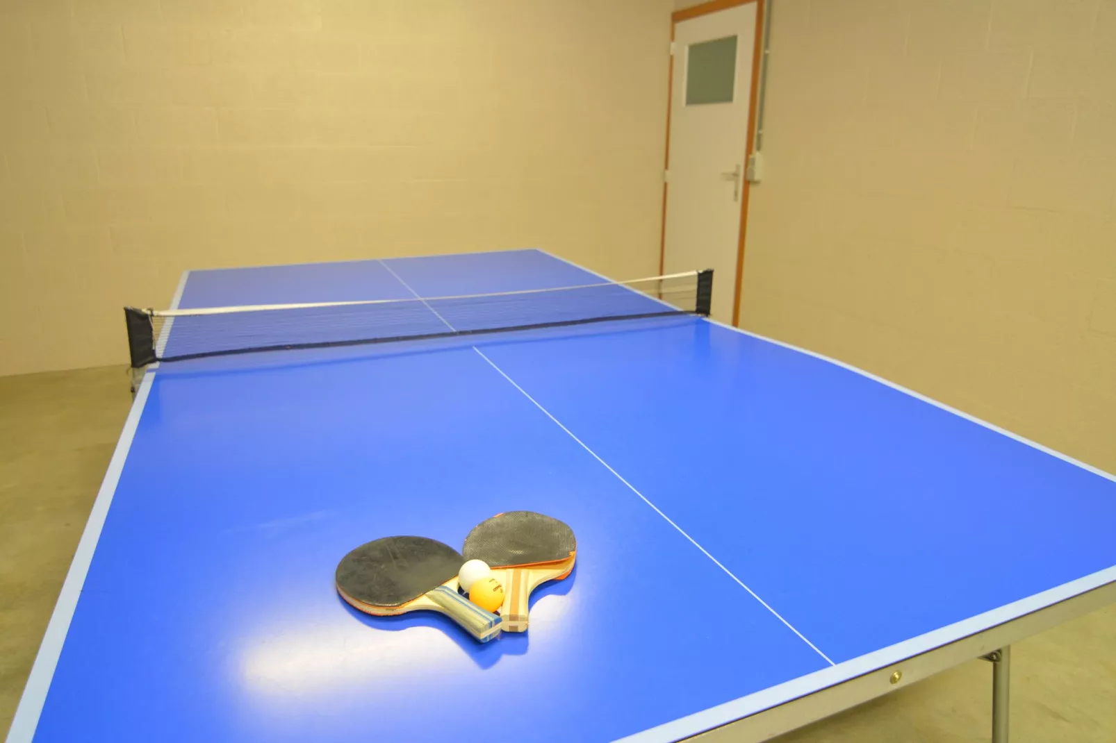 Les Bains 48 p-Recreation room
