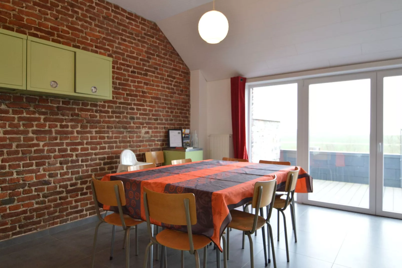 Les secrets du chat-Dining room