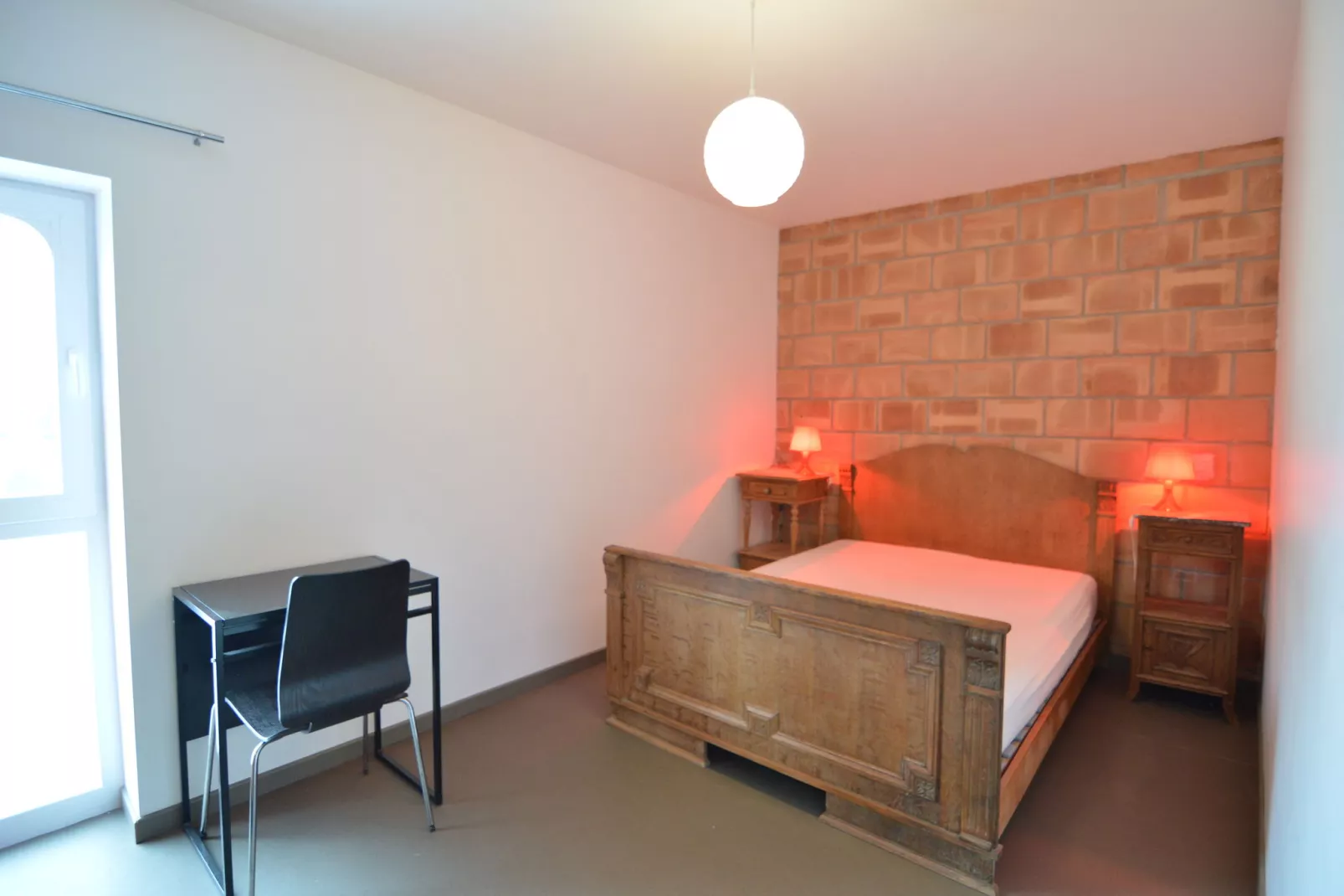 Les secrets du chat-Bedroom