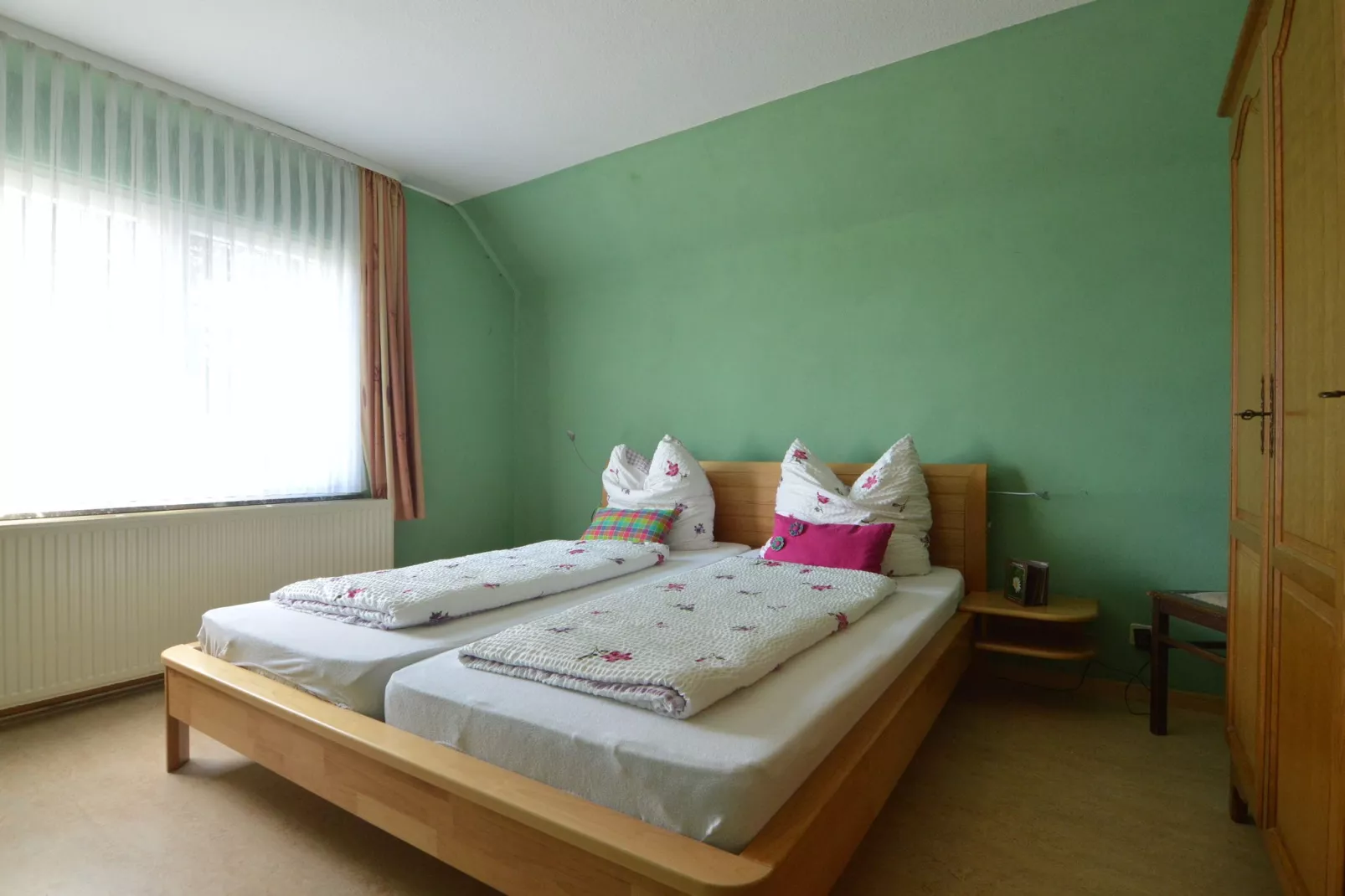 ArT Nika-Schlafzimmer