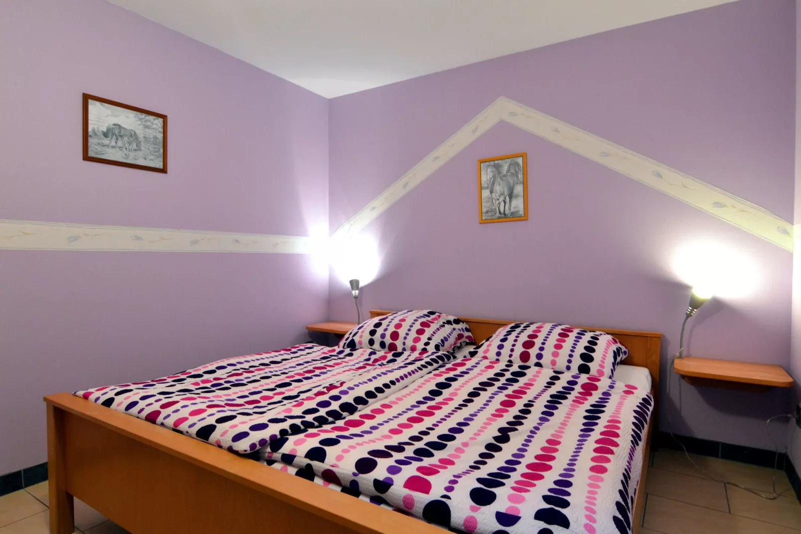 Anita-Bedroom