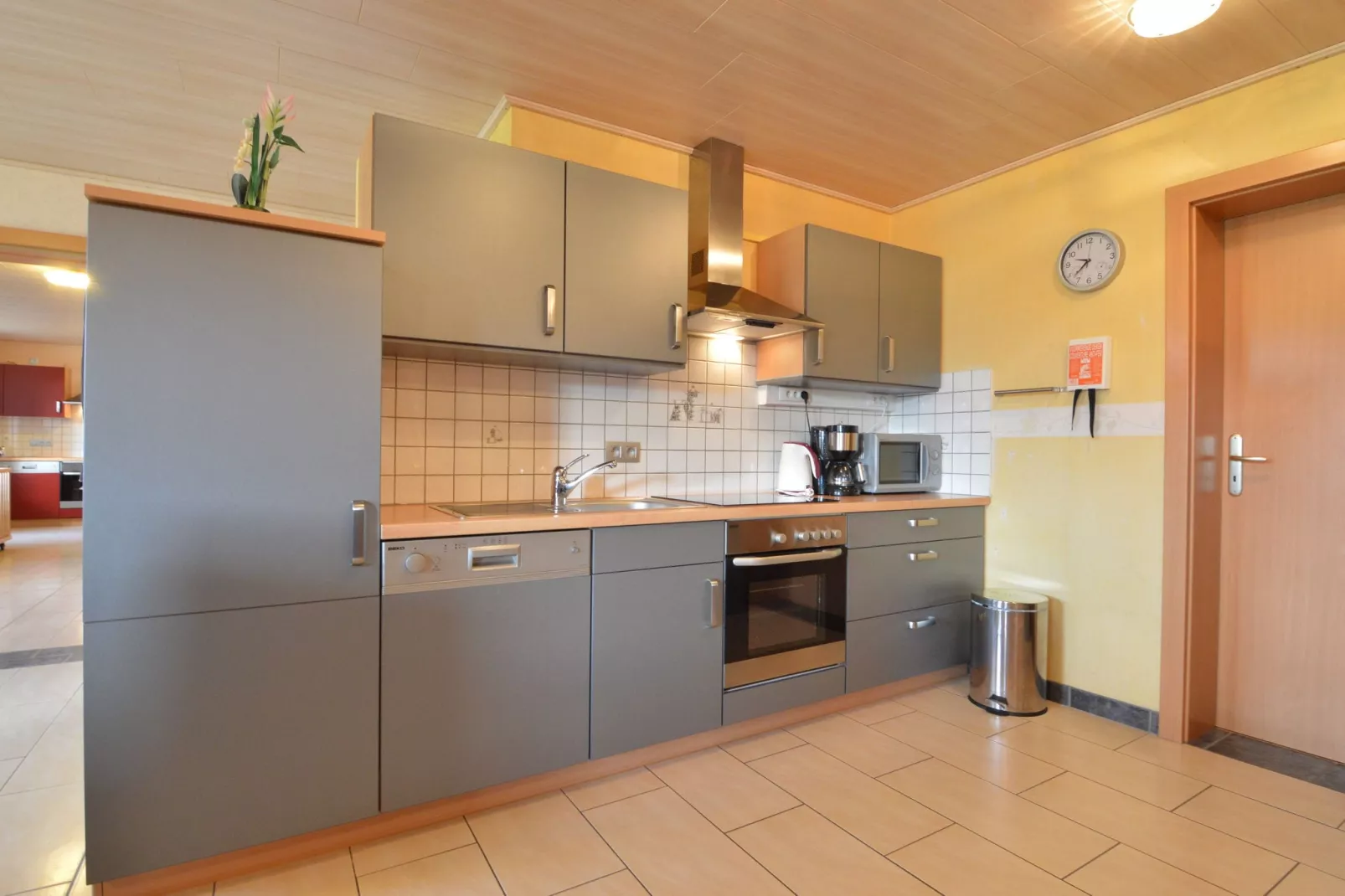 Residenz Zur Buchenallee-Kitchen
