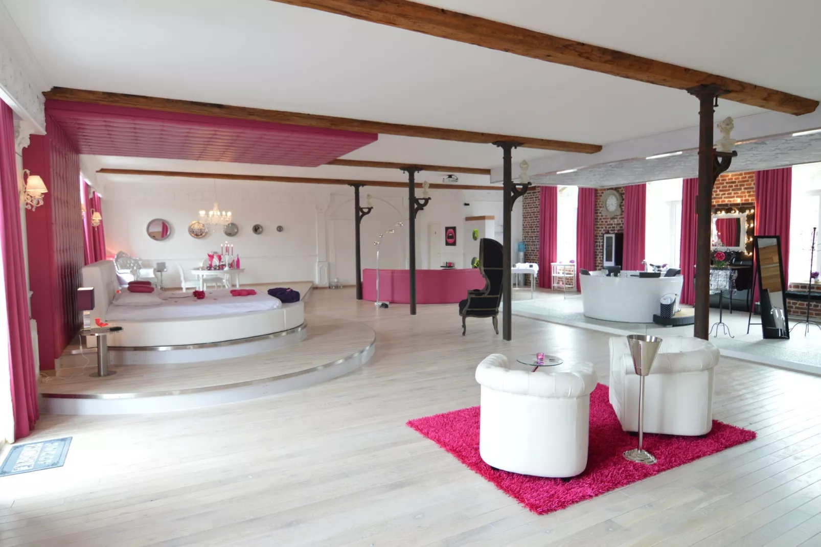 Le baiser d'Angeli-Living room