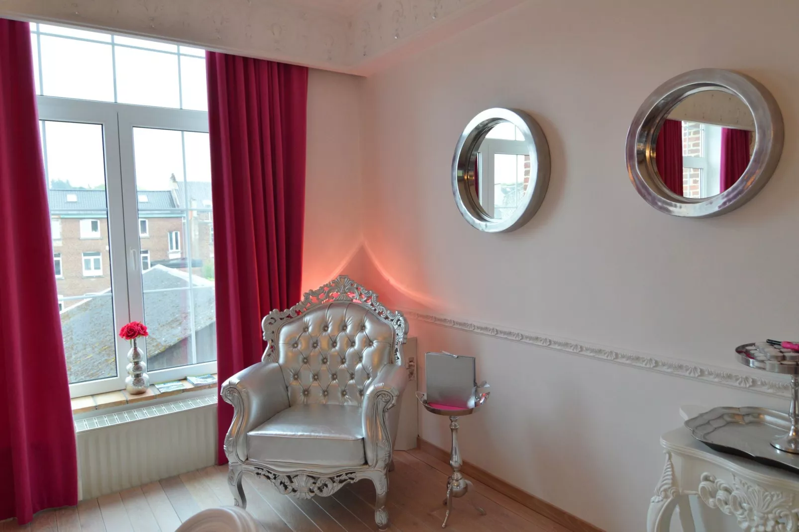 Le baiser d'Angeli-Dining room