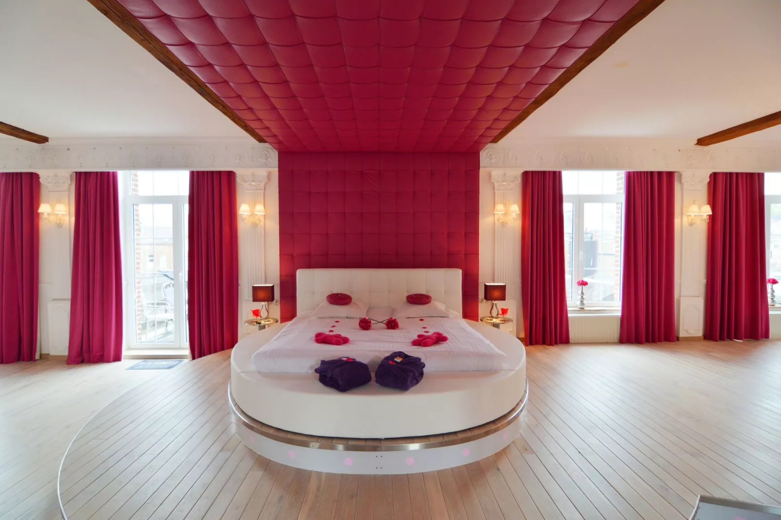 Le baiser d'Angeli-Bedroom