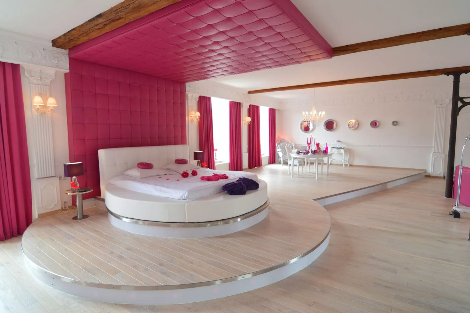 Le baiser d'Angeli-Bedroom