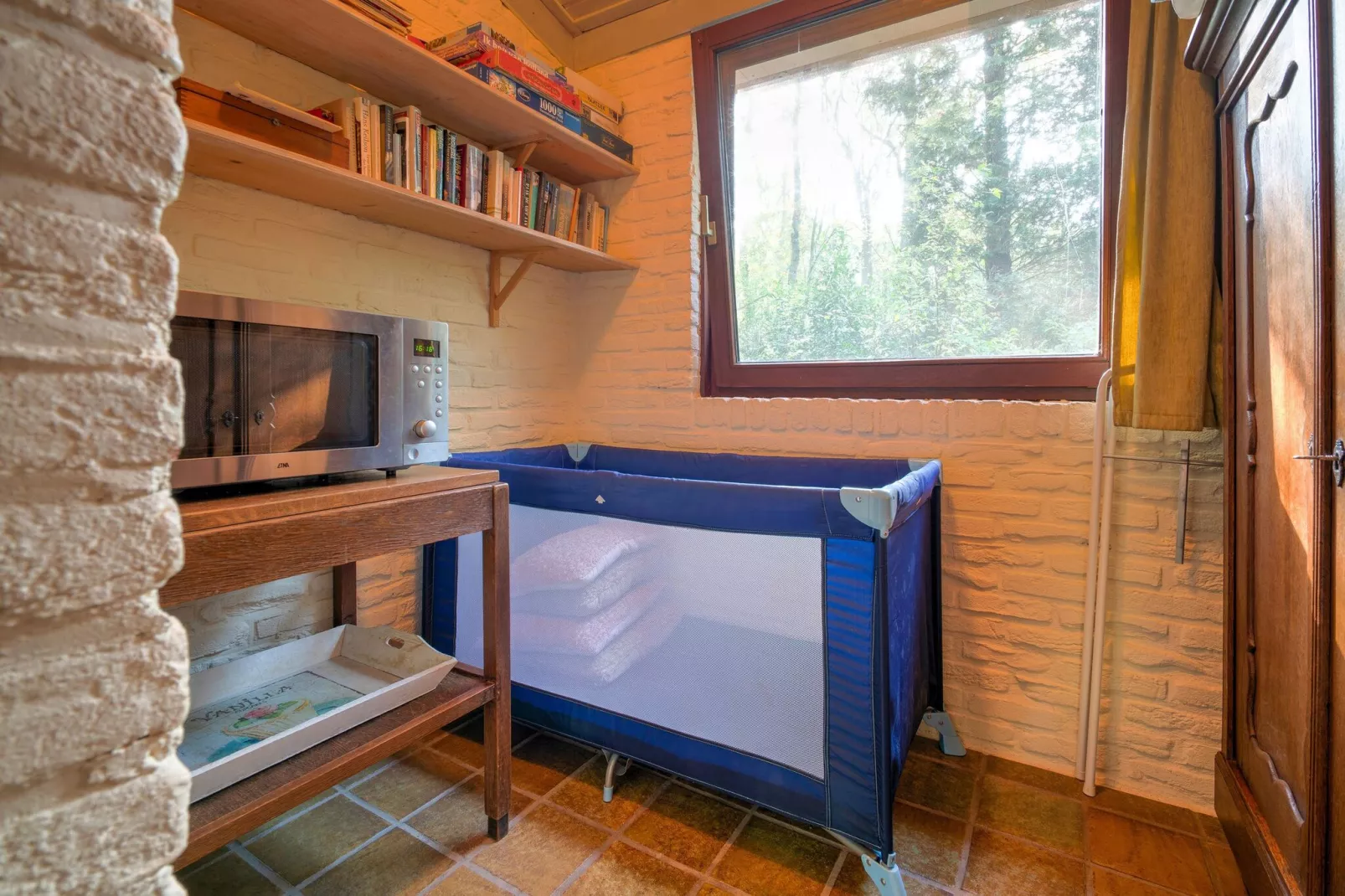 The Forest Cottage-Bedroom