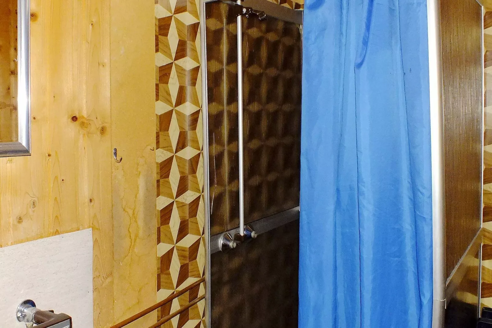 HUS 55768  HYTTE D-Indoor