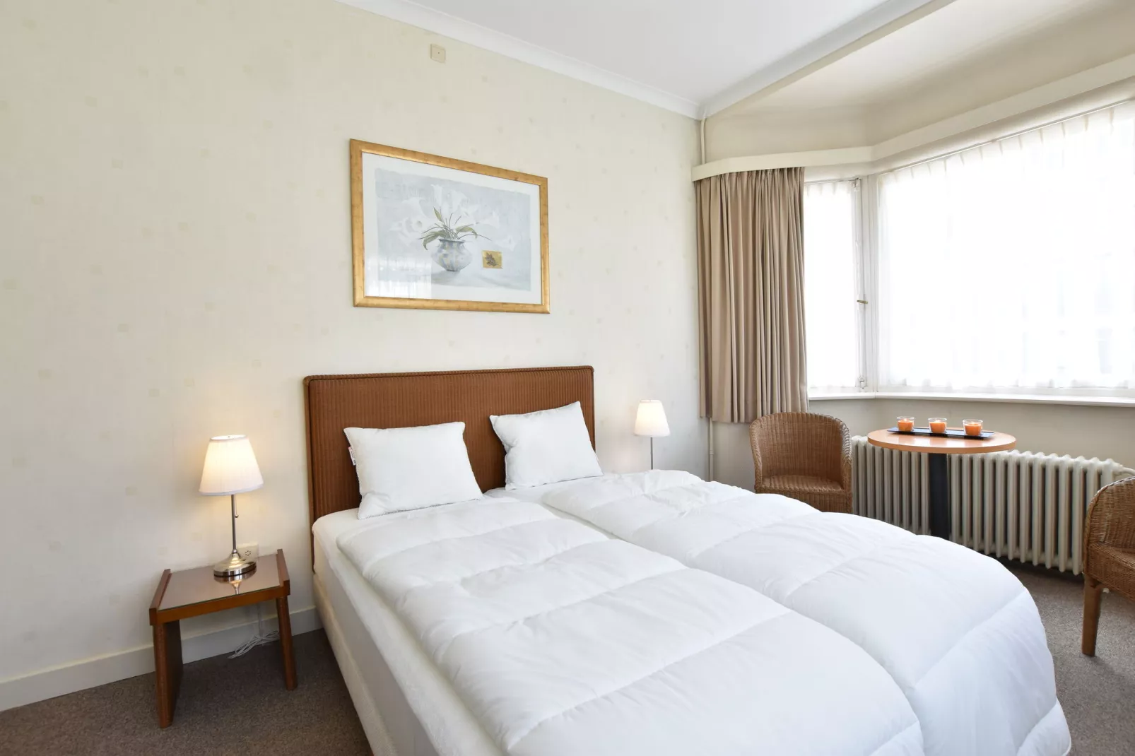 Het huis van Amelie 12  pers maximum-Bedroom