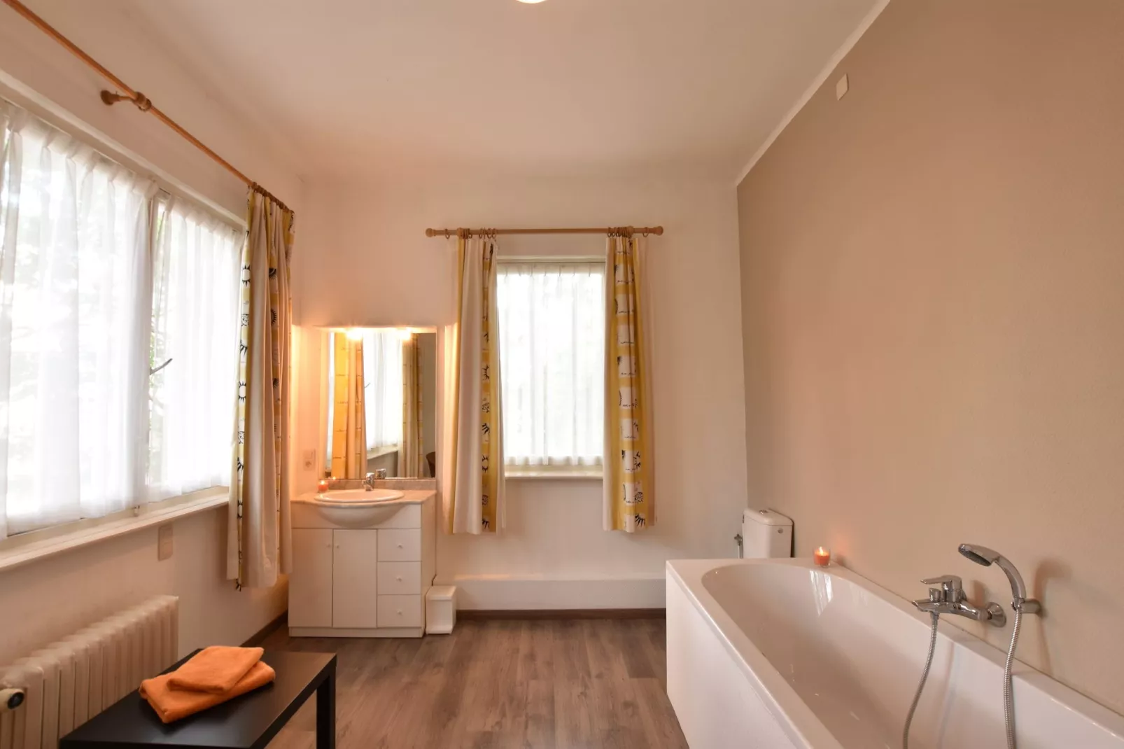 Het huis van Amelie 12  pers maximum-Bathroom