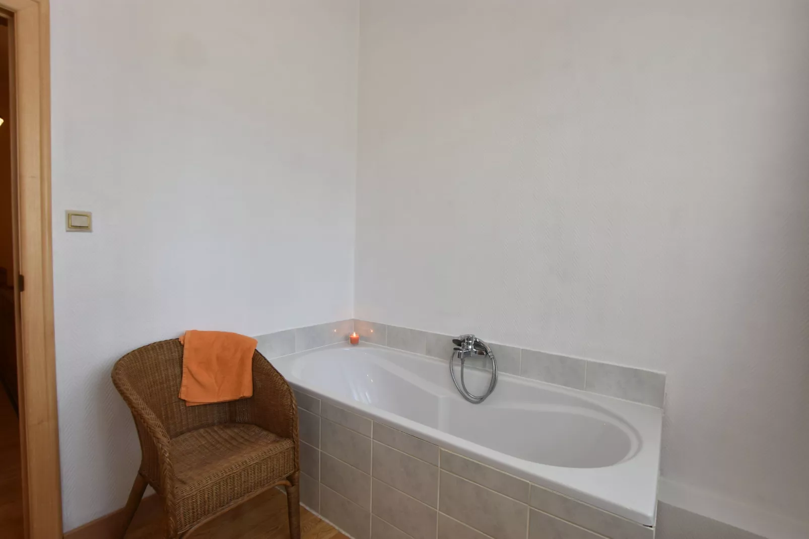 Het huis van Amelie 12  pers maximum-Bathroom