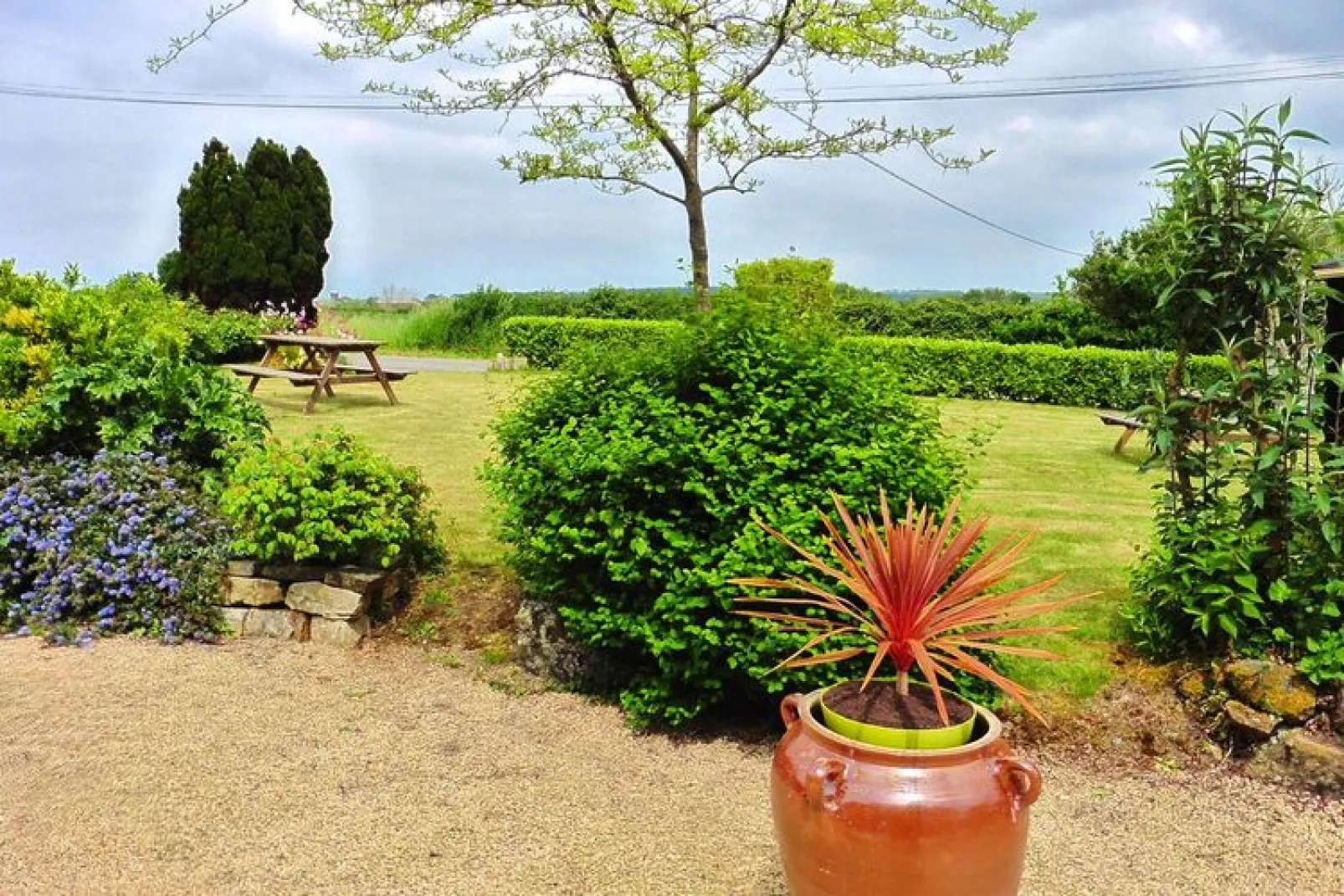 Bretonische Doppelhaushälfte in Meernähe Telgruc-sur-Mer-Gardens summer