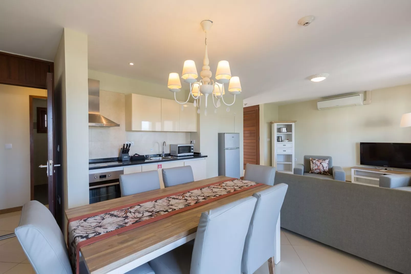 Appartement 3 bedroom-2 bathroom-Living room