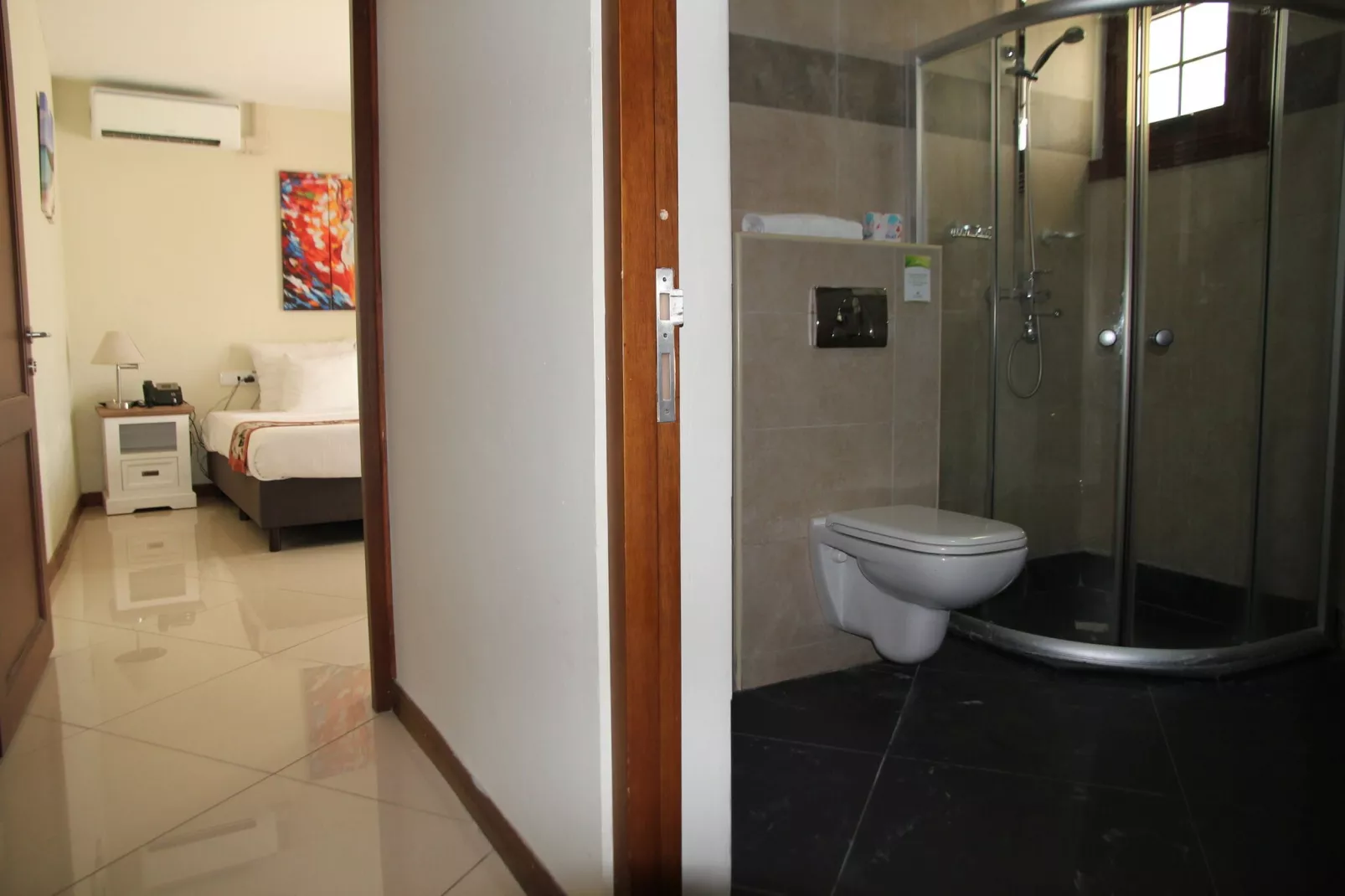 Appartement 3 bedroom-2 bathroom-Bathroom