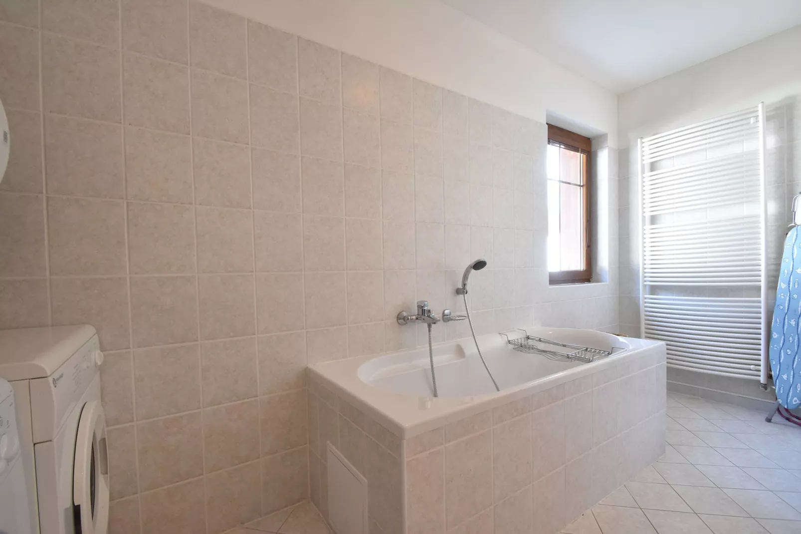 Villa Annemieke-Salle de bain