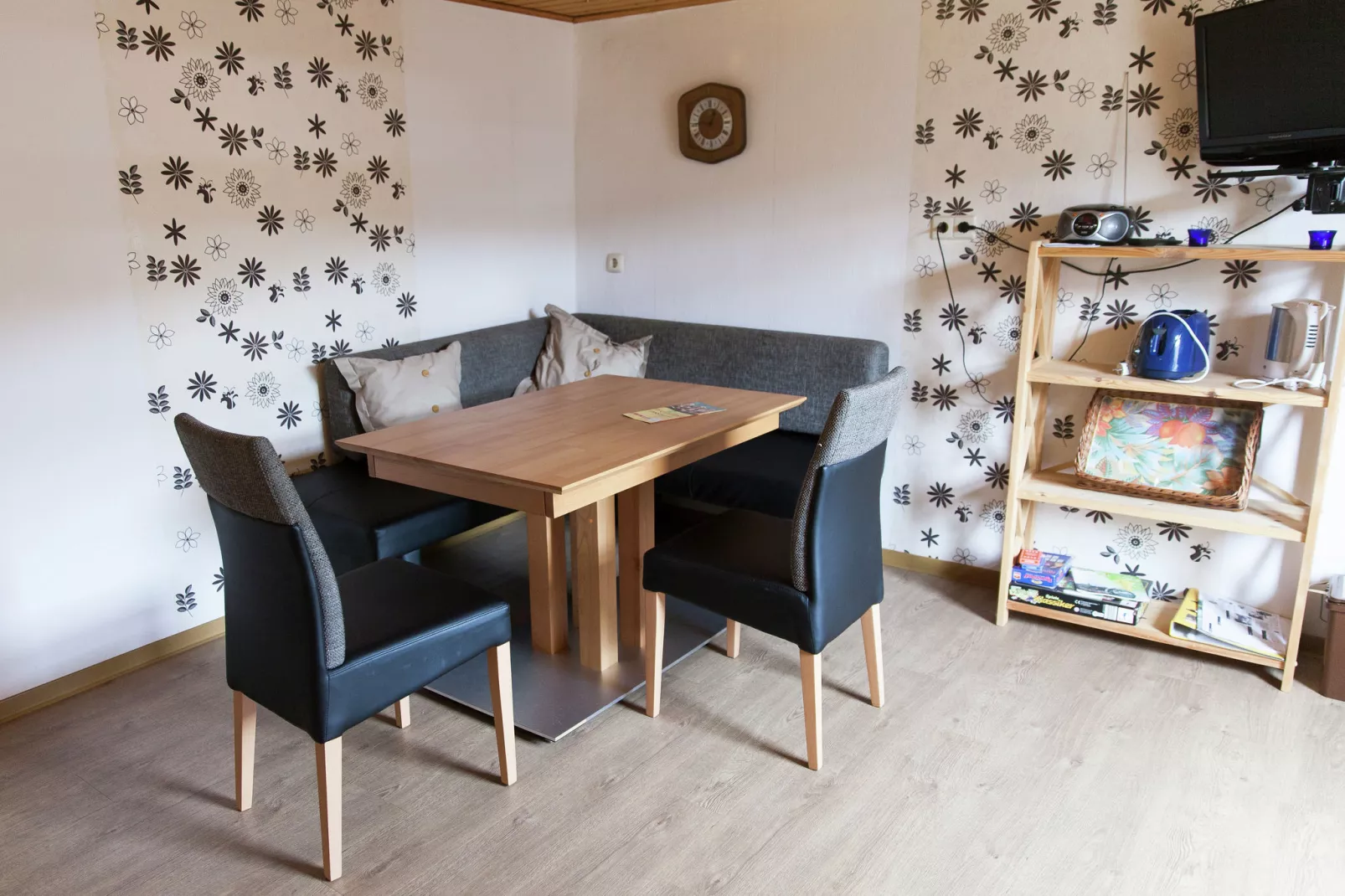 Weingut Hausmann-Living room