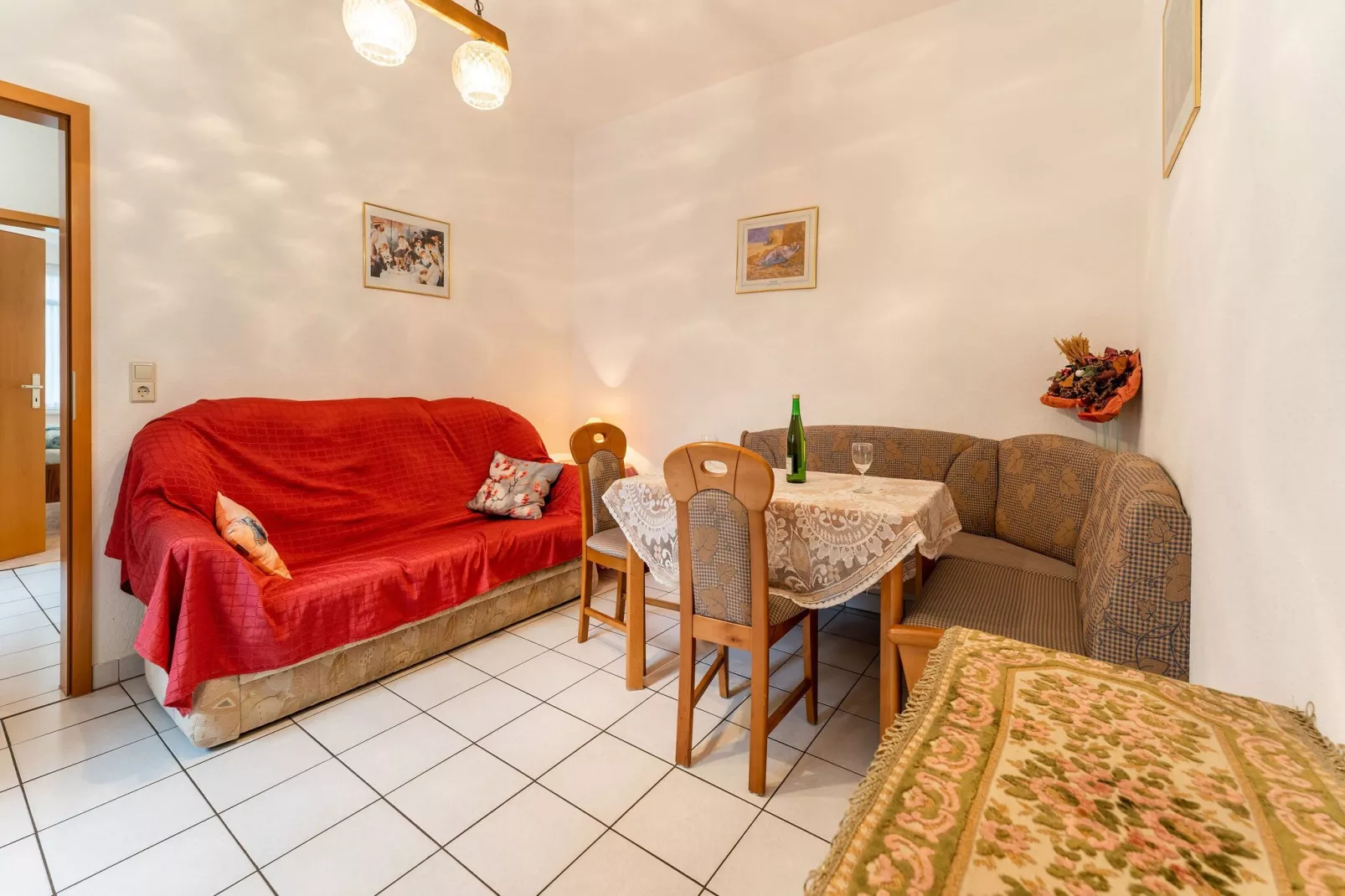 Ferien-Weingut Kirch-Living room