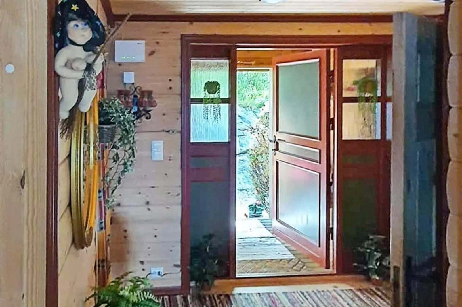 UTSIKTEN   HUS 55771-Indoor