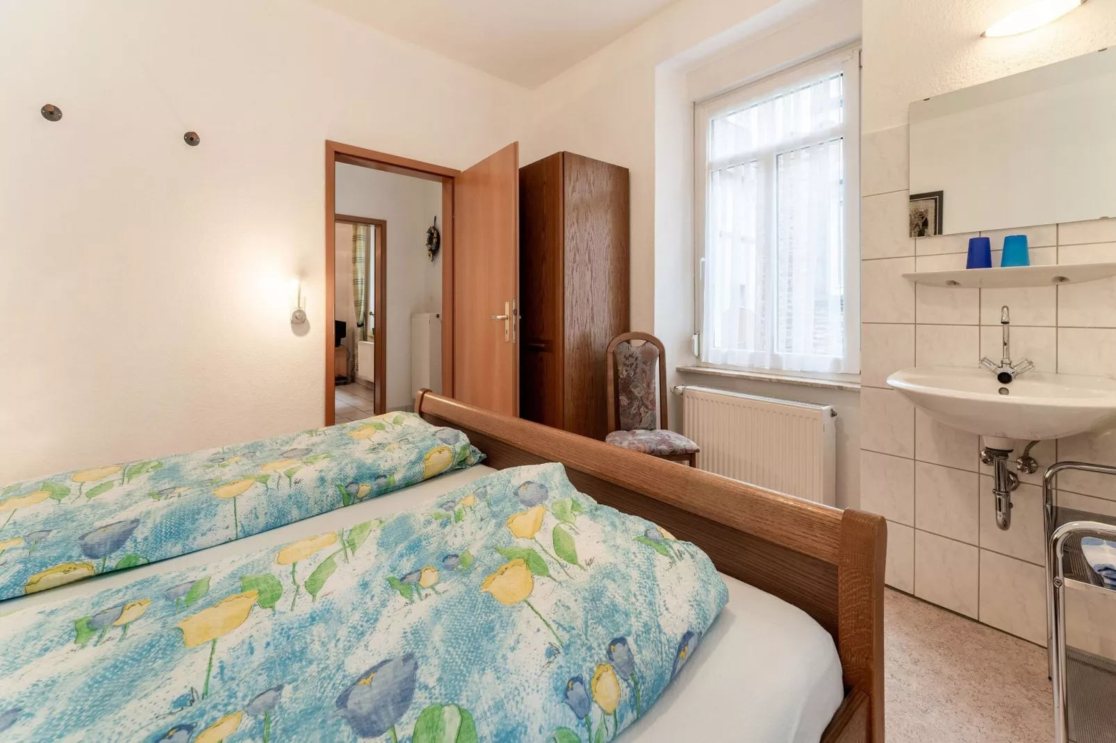 Ferien-Weingut Kirch-Bedroom