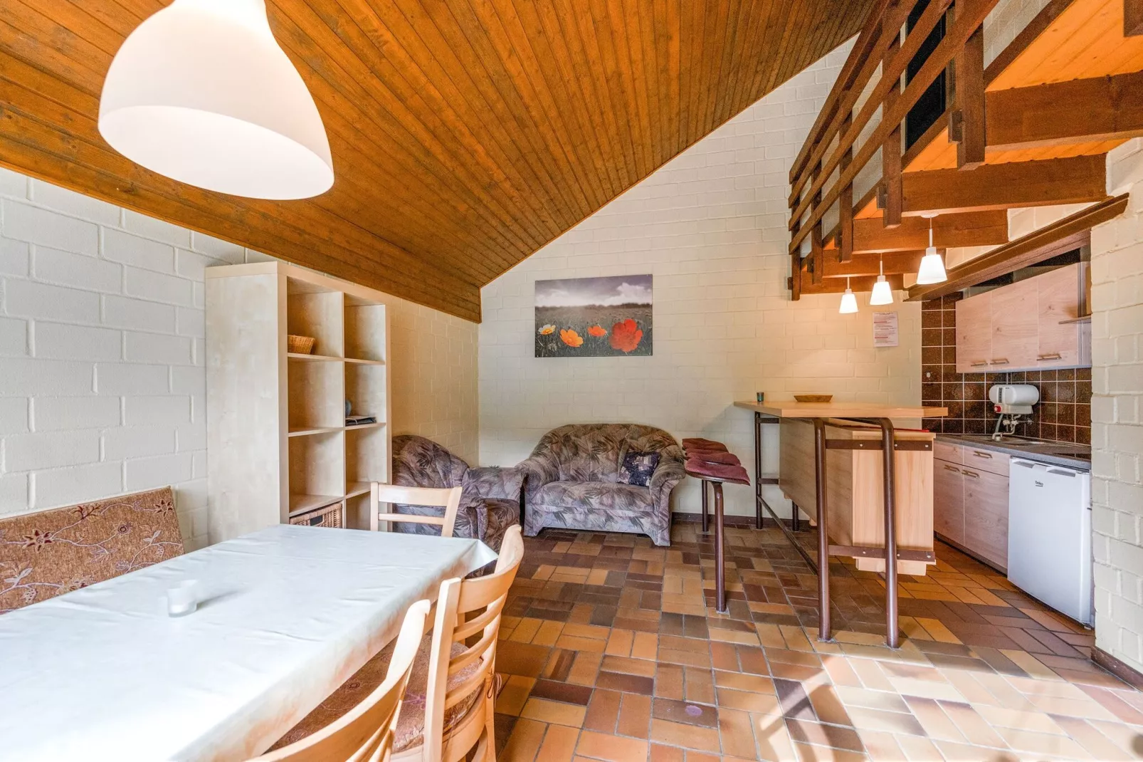 Biberbau-Dining room