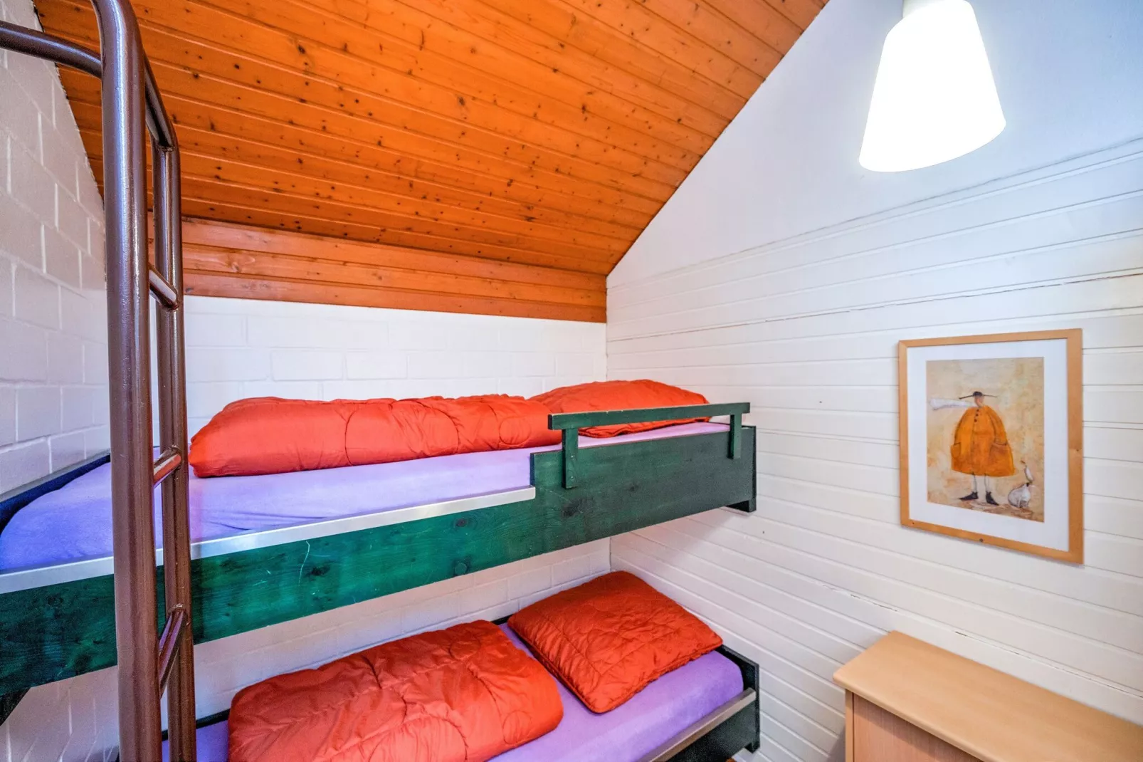 Fuchsbau-Schlafzimmer