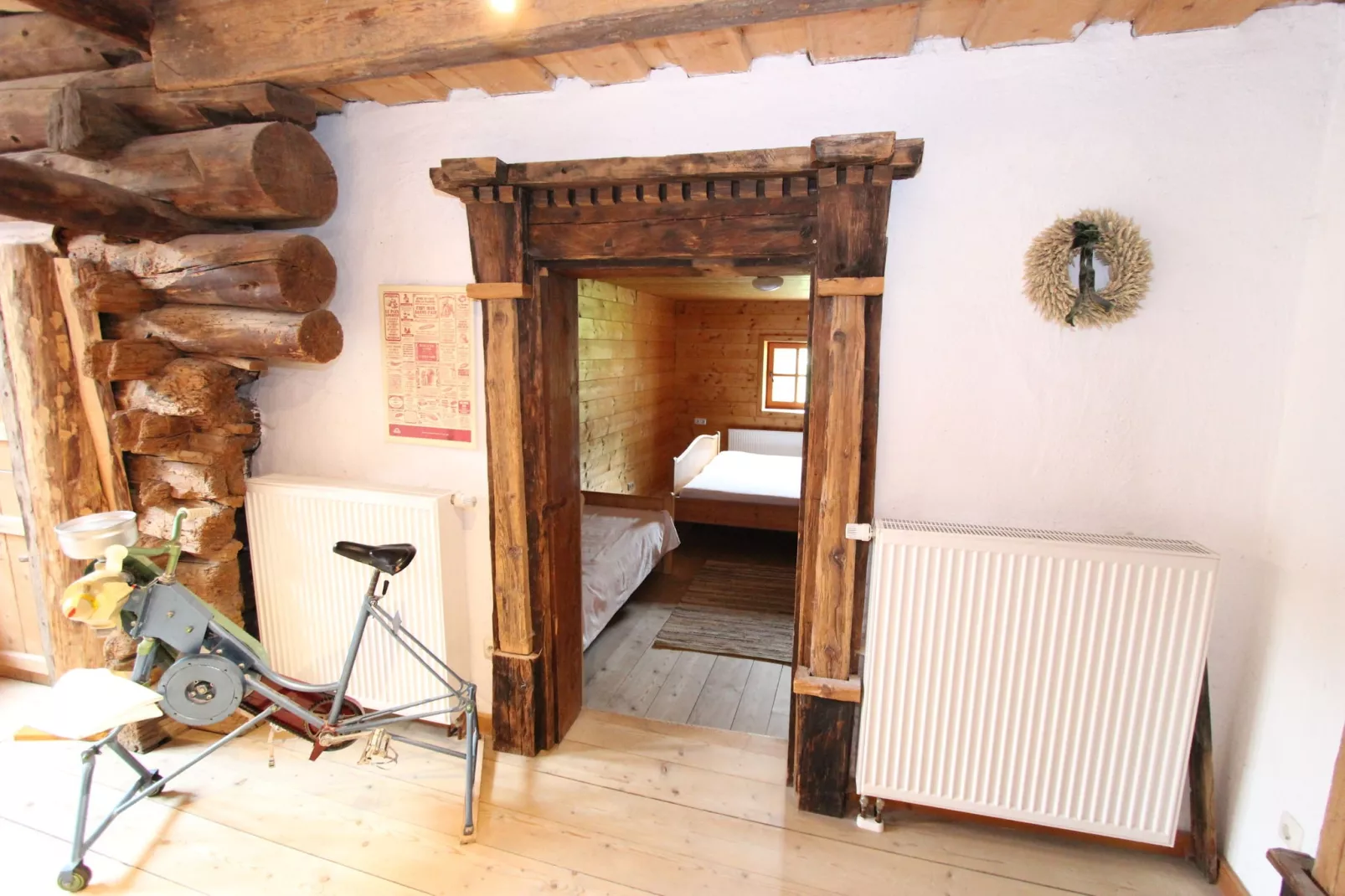 Am Berg-Living room