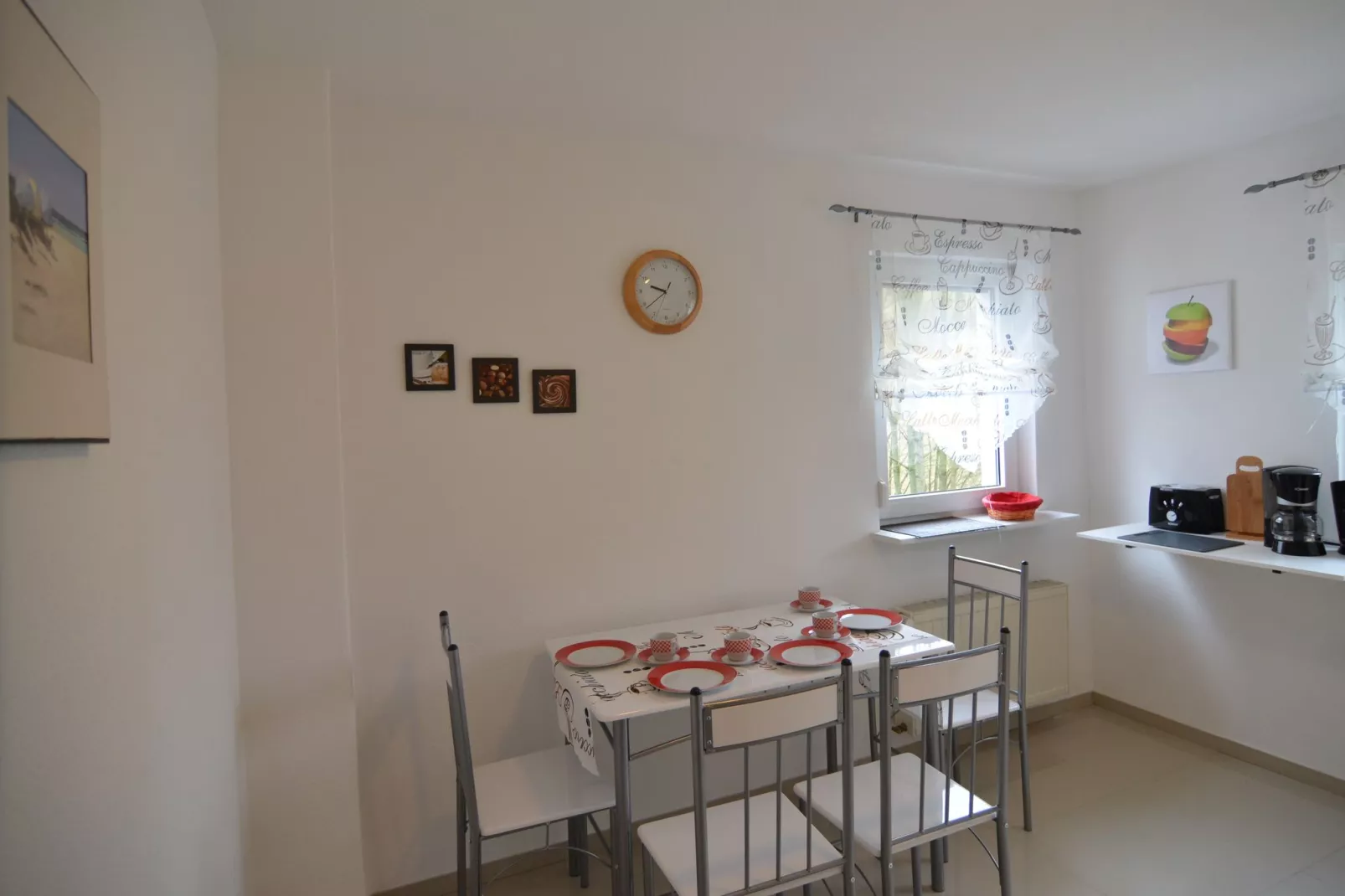 Im Ries-Dining room